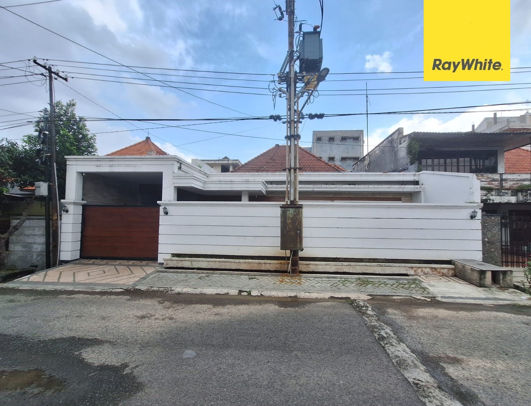 Lelang Rumah Surabaya Pusat Dijalan Komering