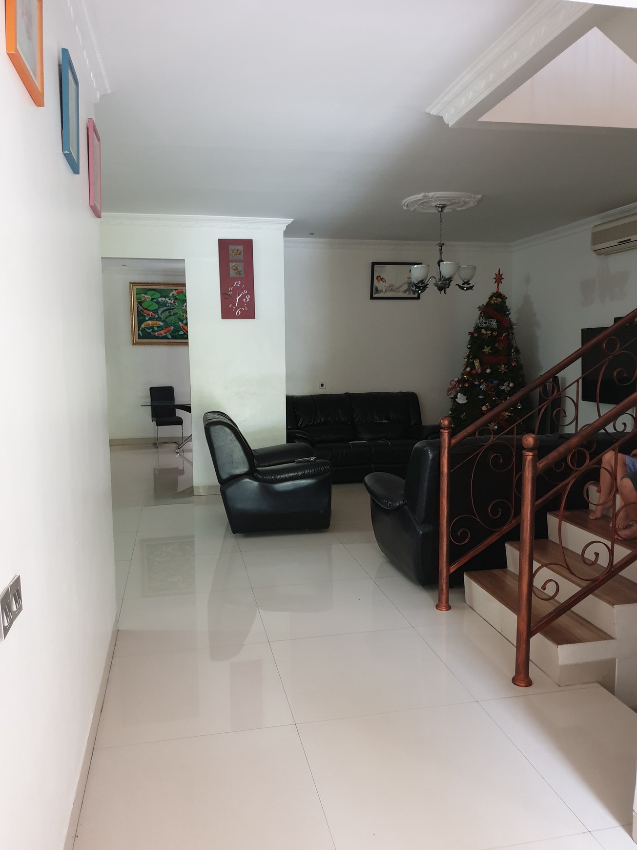 Dijual rumah di Cluster Riviera Palem Semi Karawaci Tangerang 