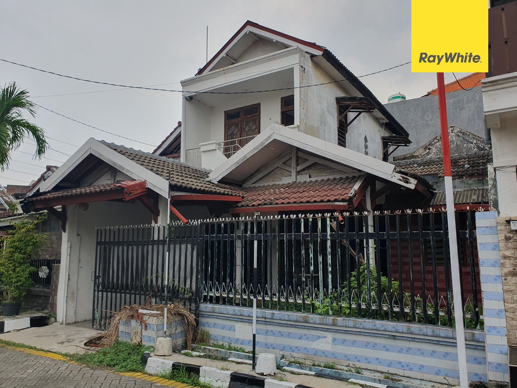 Lelang Rumah Di Griya Kebraon Tengah Surabaya