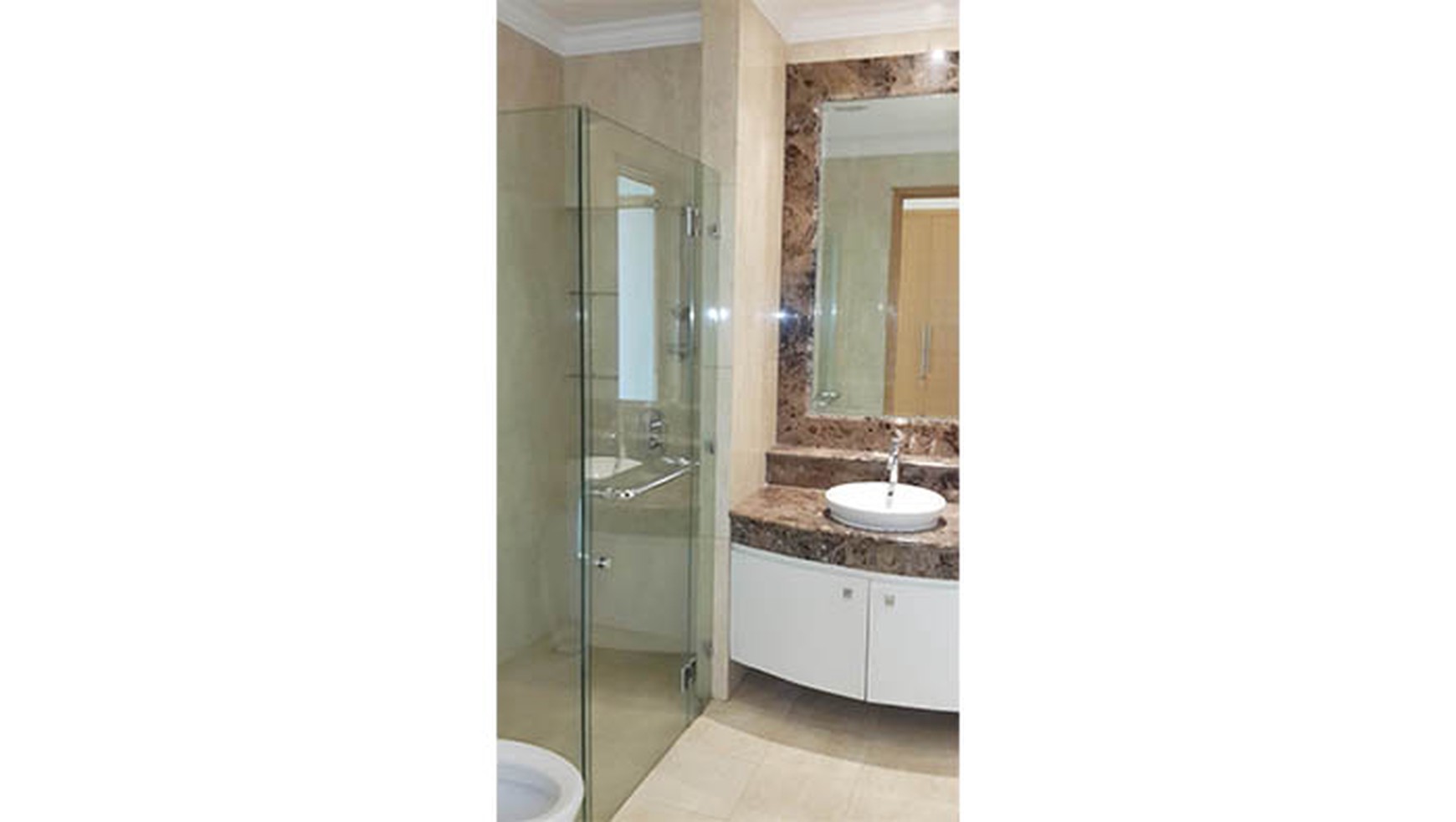 Apartemen Senayan Residence, Luas 195m2