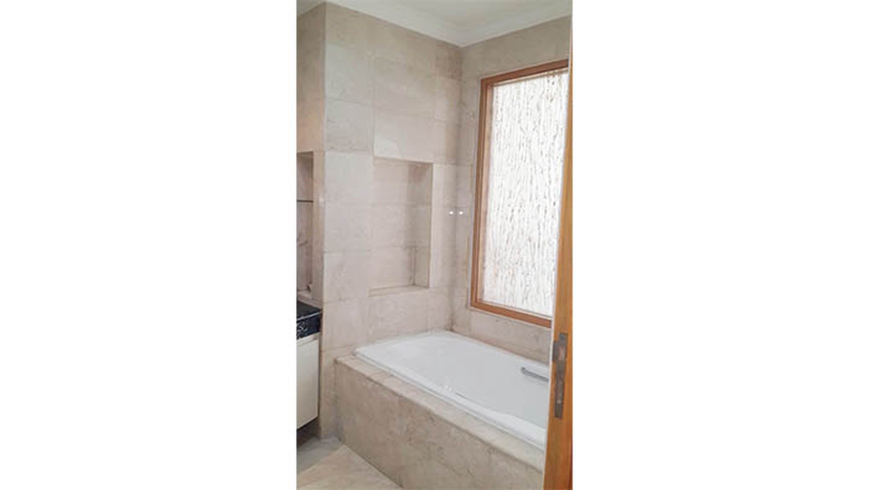 Apartemen Senayan Residence, Luas 195m2
