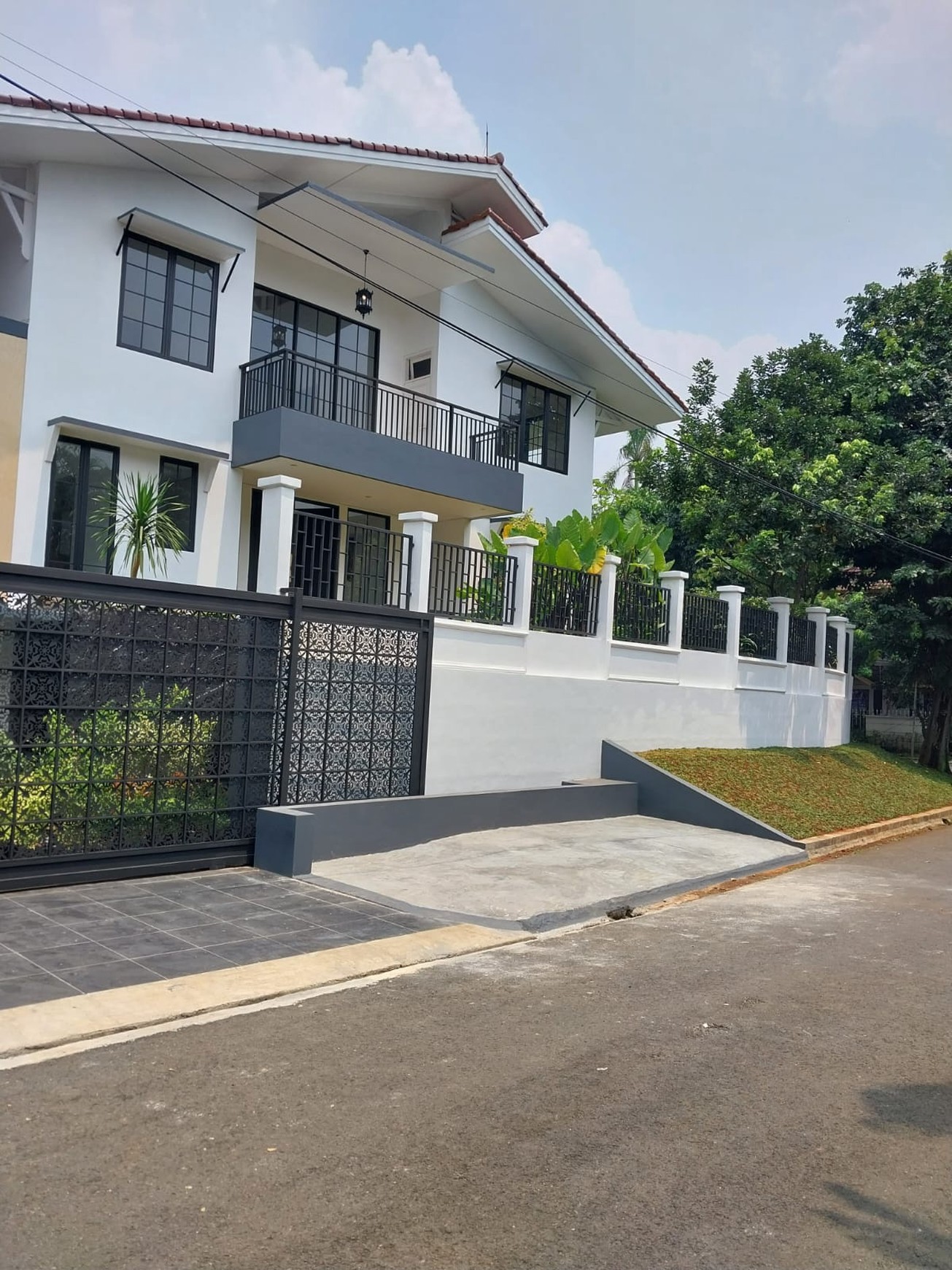 For Sale Rumah Mewah Siap Huni di Pondok Indah Jakarta Selatan