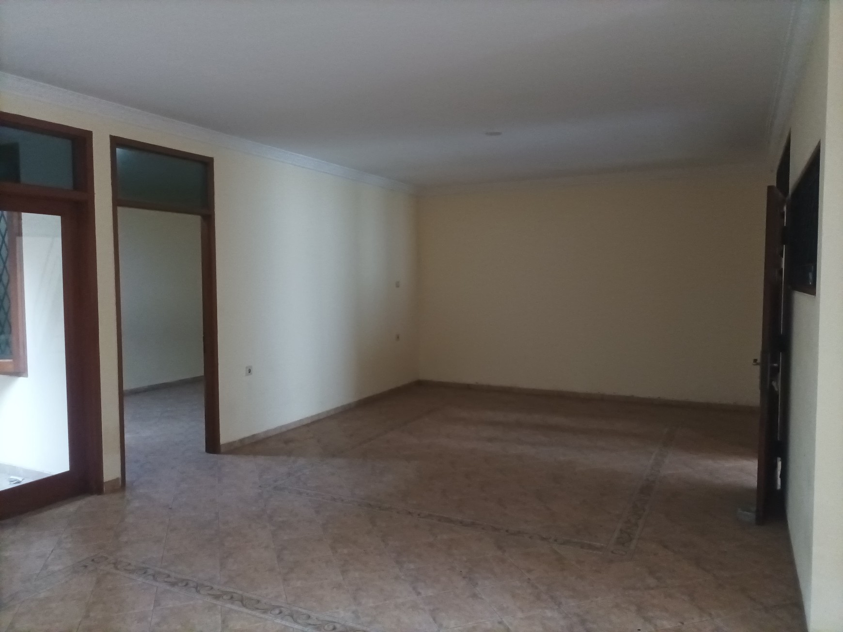 Disewakan Rumah di Kebayoran Baru, Jakarta Selatan