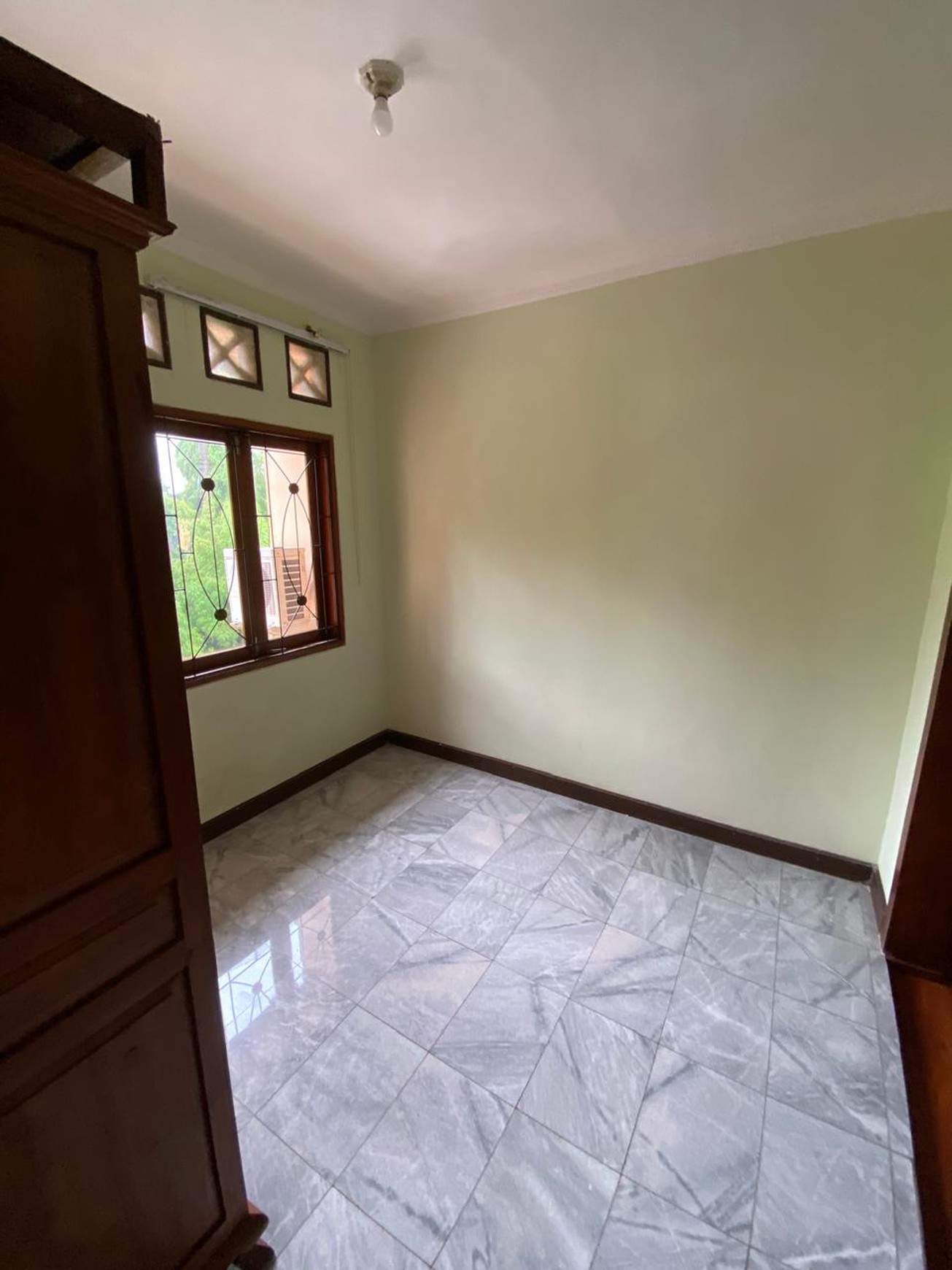 Rumah Bagus Di Bali View, Jl Gianyar Ciputat Tangerang Selatan