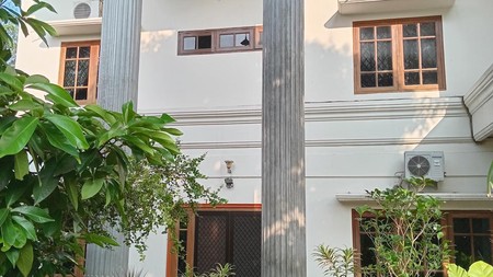 Rumah Bagus Di Jl Gelagah Pisangan Ciputat Tangerang Selatan