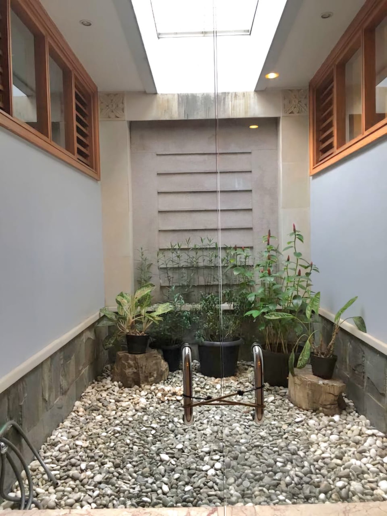 Rumah Bagus Di Alam Asri Pondok Indah Jakarta Selatan