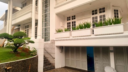 umah Mewah siap huni di Sewa khusus ekspatriat di Pondok Indah