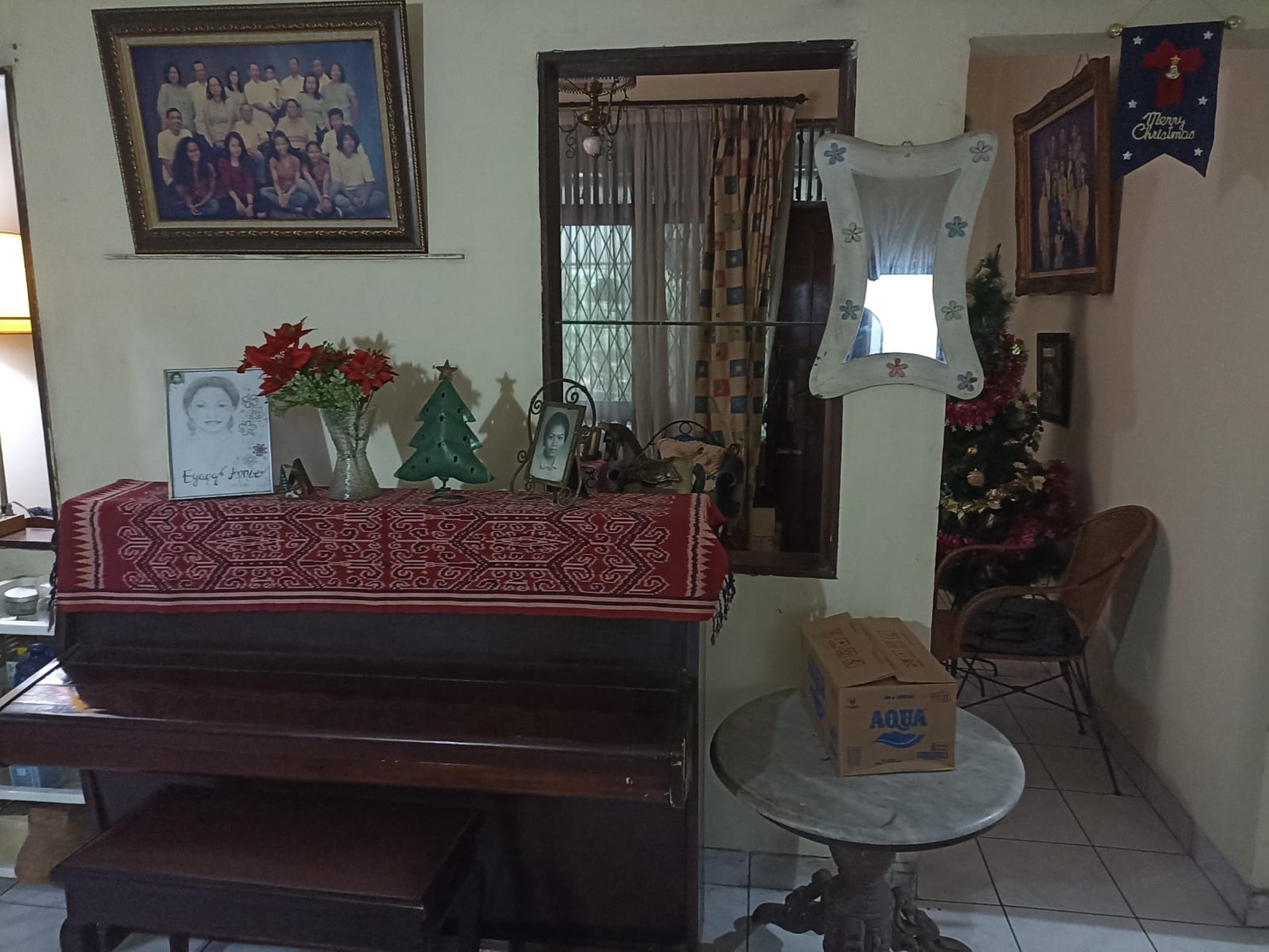 DI JUAL RUMAH VINTAGE