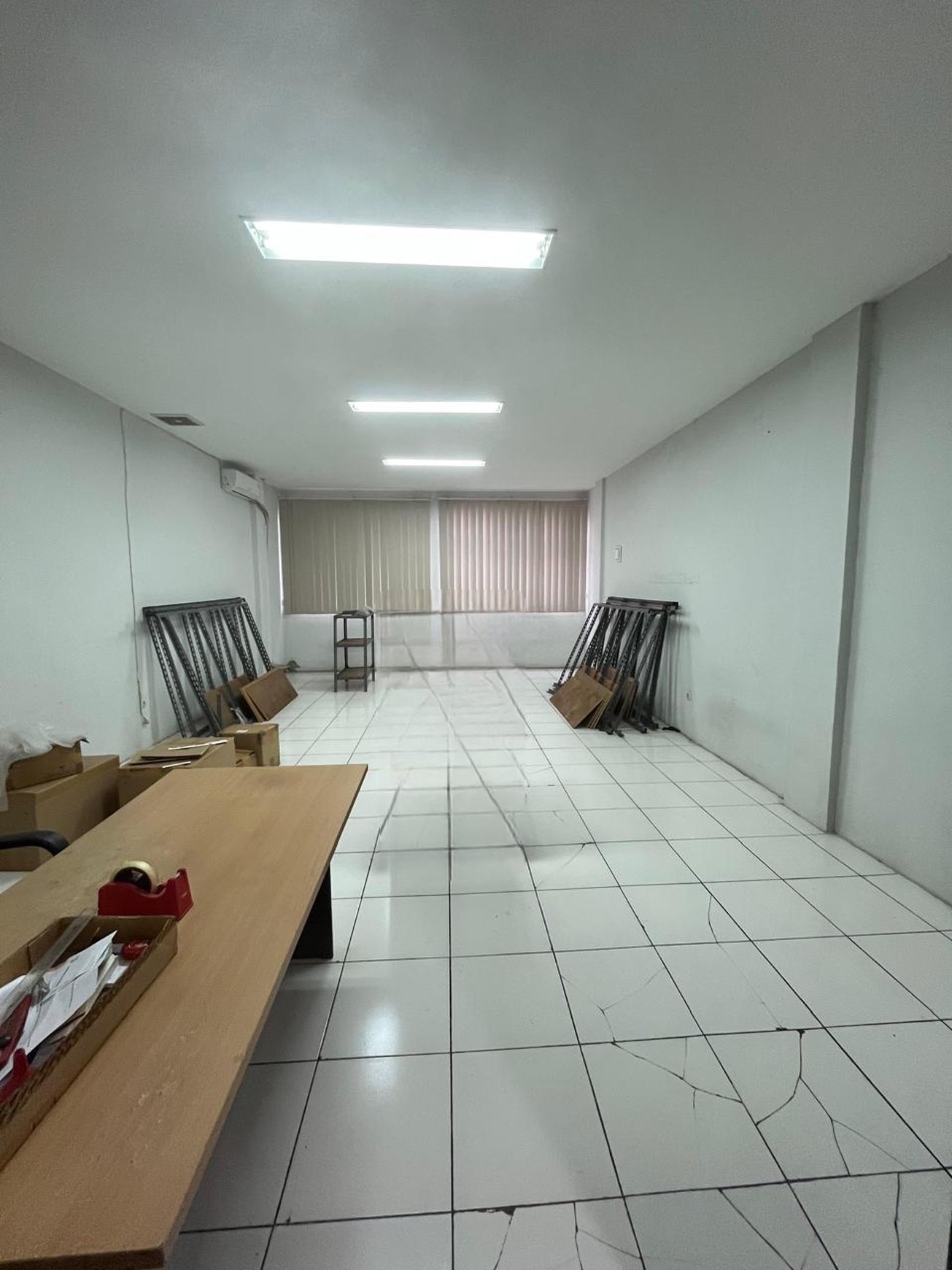 Disewakan Ruko Daerah Strategis Jakarta Pusat ,Cikini Harga Menarik