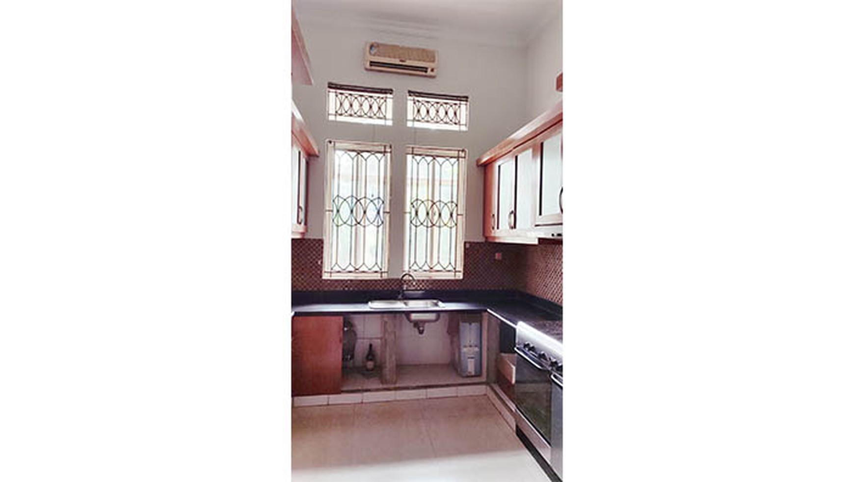 Rumah Villa Permata Gading, Kelapa Gading