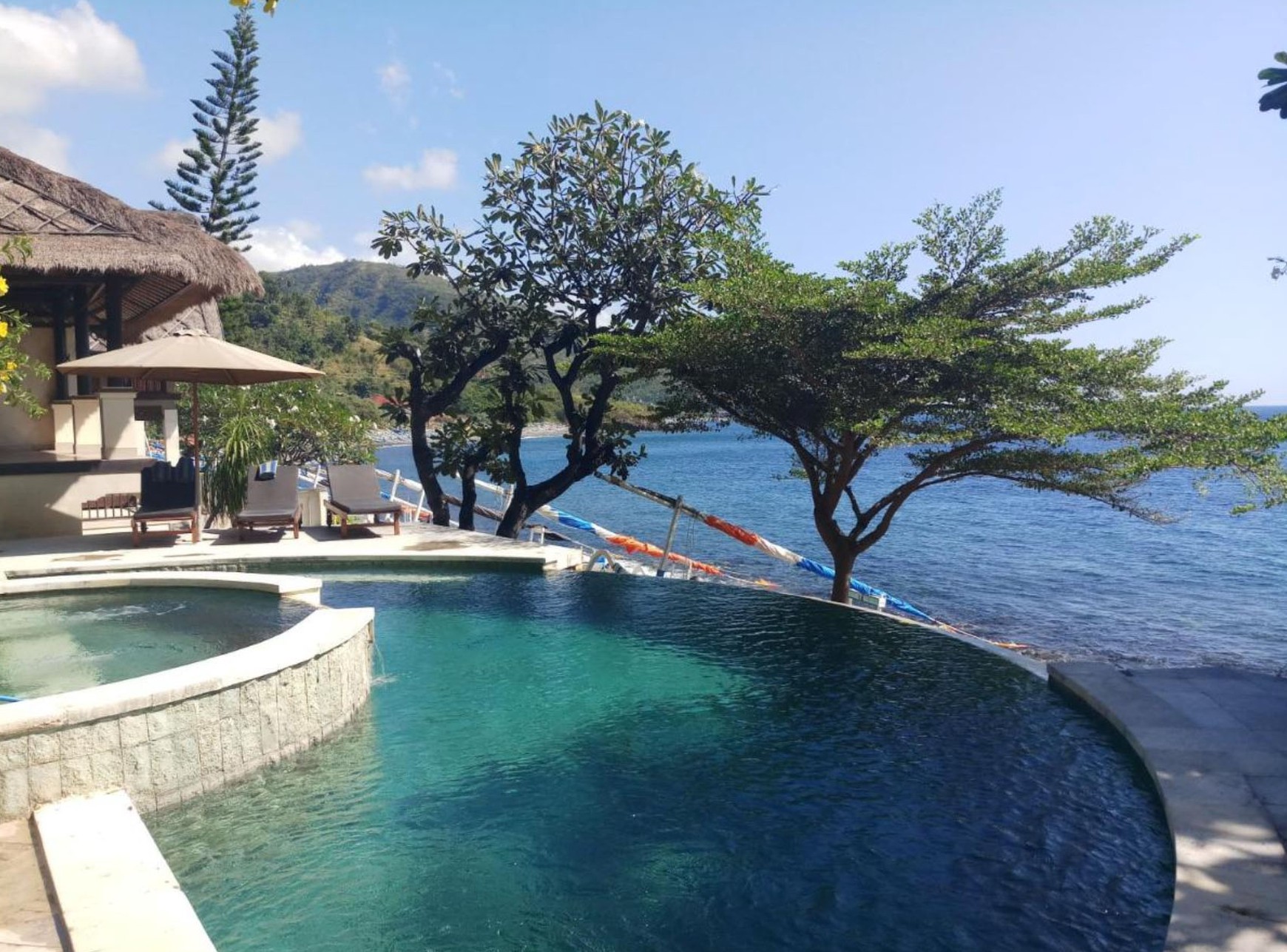 Villa Ahmed Santorini Jl. Karang Asem, Bali Luas 20 Are