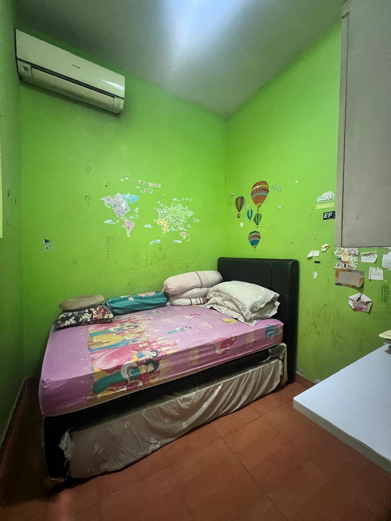Di Jual Cepat Rumah 2 Lantai Siap Huni dengan Hunian Nyaman dan Asri @Bintaro Sektor 3A