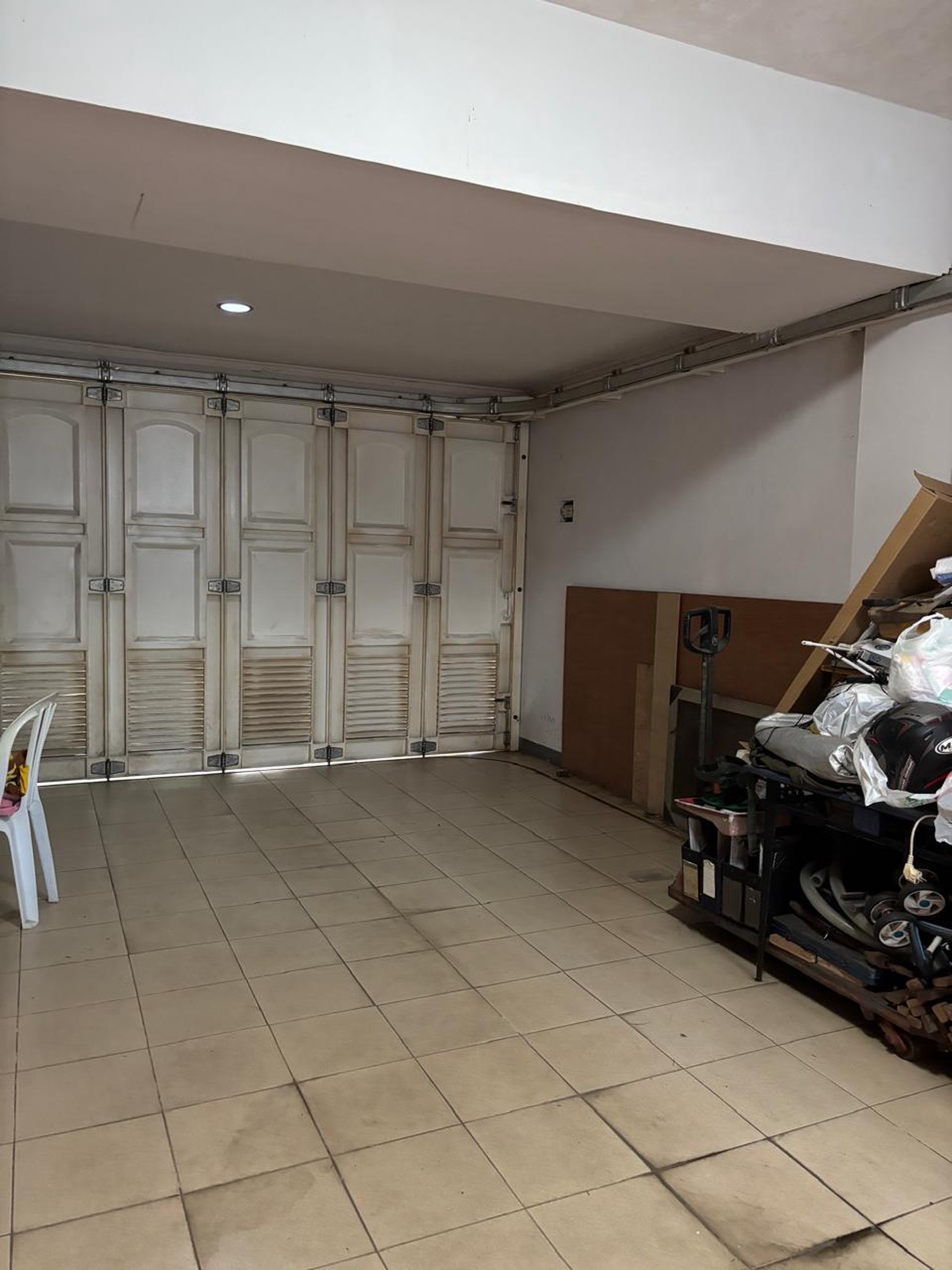 Rumah Asri Siap Huni di jl Batik Putri Ayu, Bandung