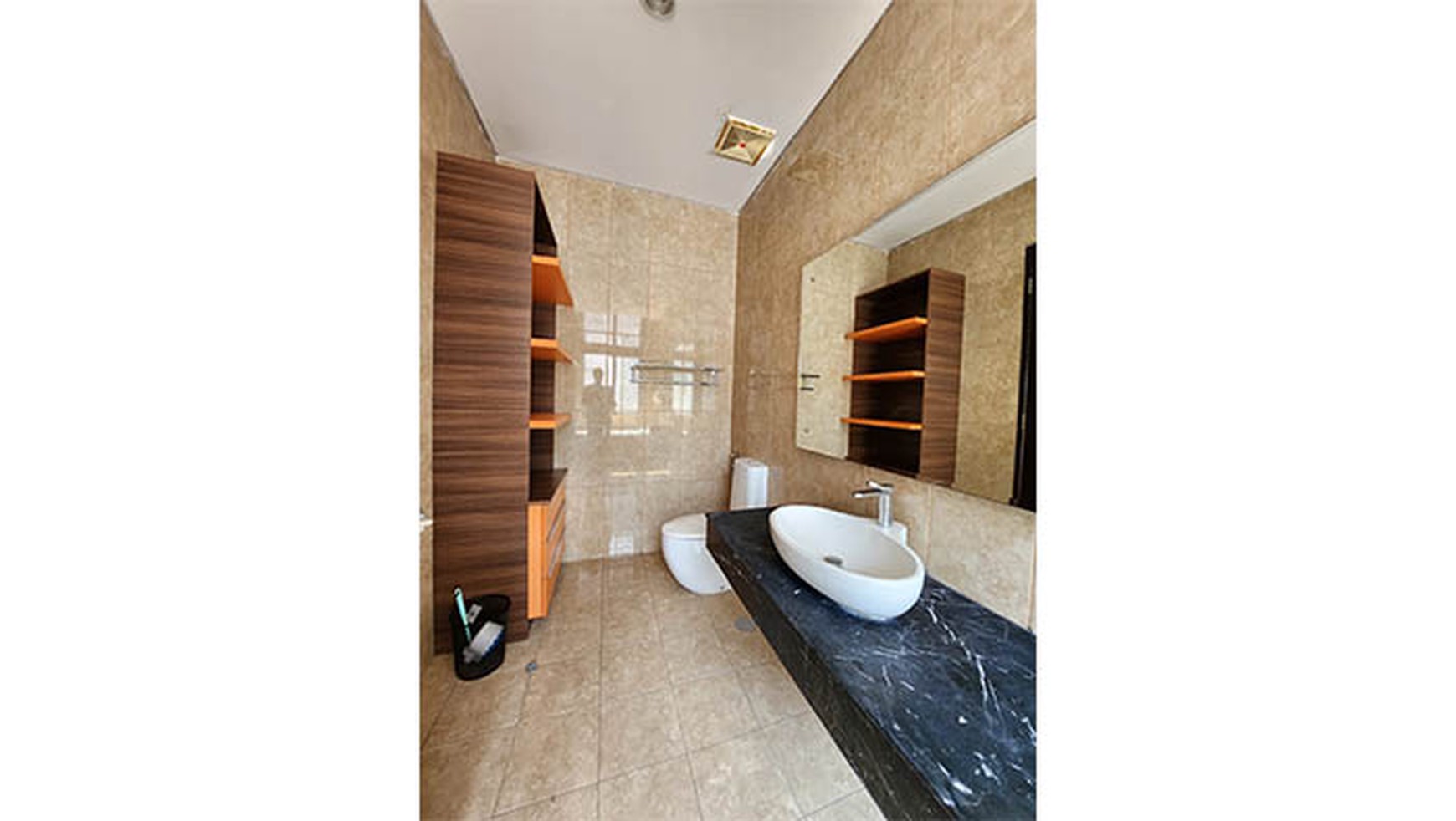 Rumah Double Dex Seafront, Ancol Jakarta