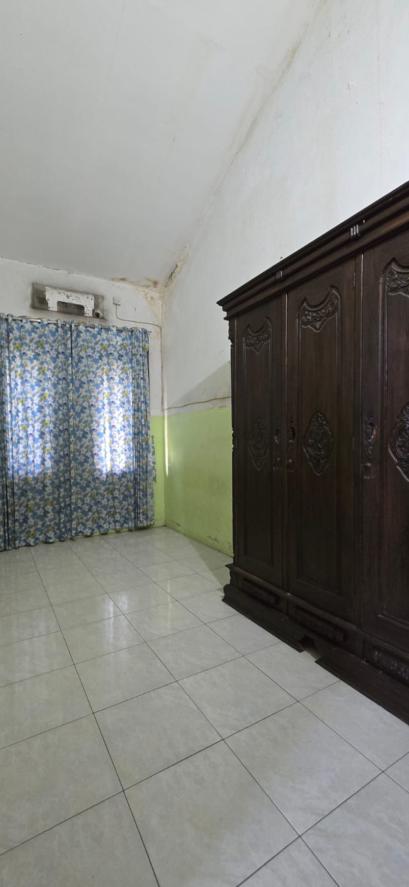Rumah Siap Huni dengan Hunian Nyaman dan Asri di Ciputat