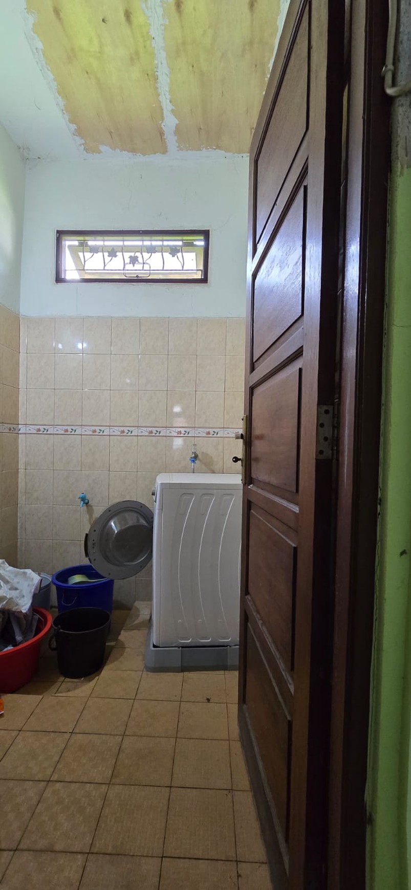 Rumah Siap Huni dengan Hunian Nyaman dan Asri di Ciputat