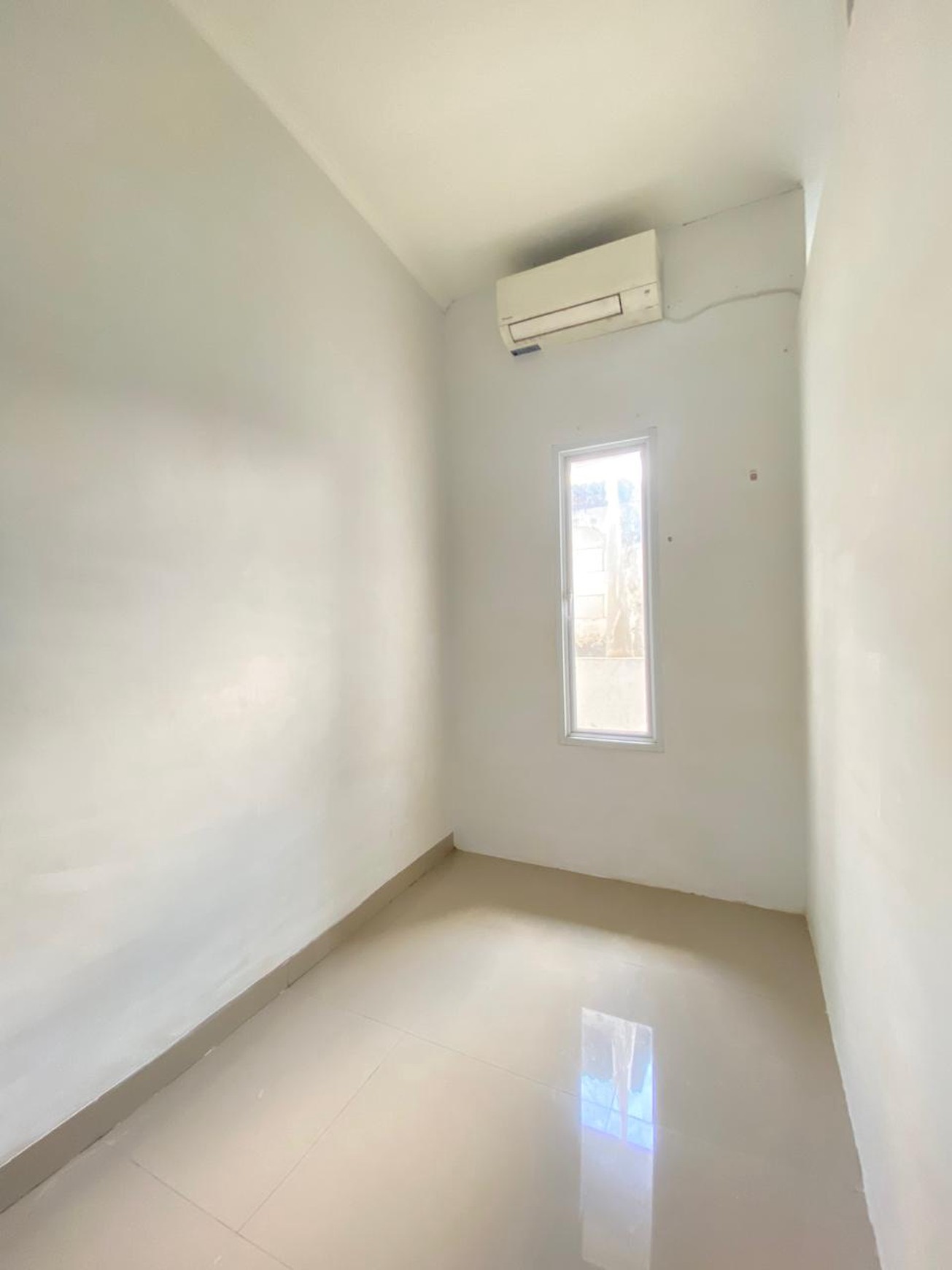 Kontrakan 3 Pintu di Kalibata - Lokasi Strategis, Dekat Stasiun & Pasar Minggu