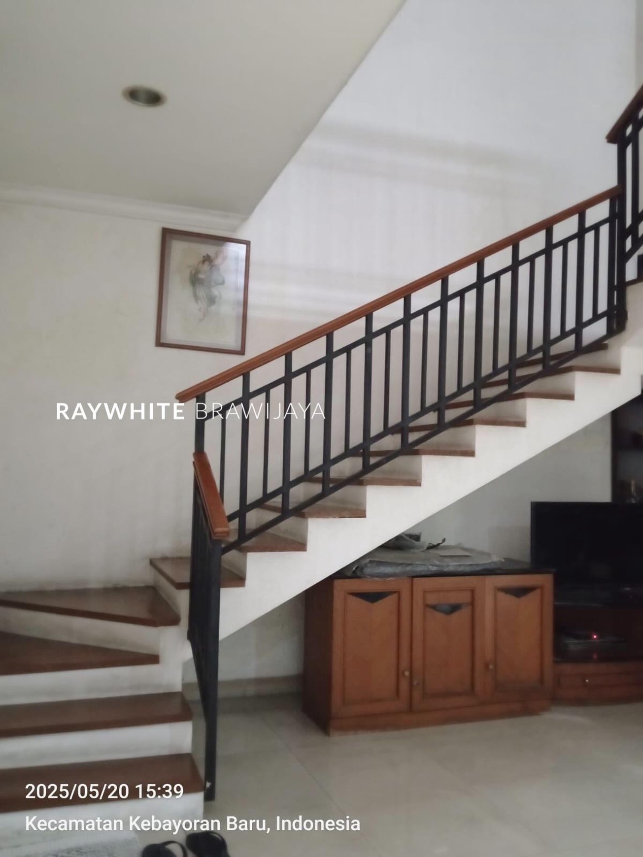 Rumah Siap Huni Lingkungan Tenang Area Kebayoran Baru