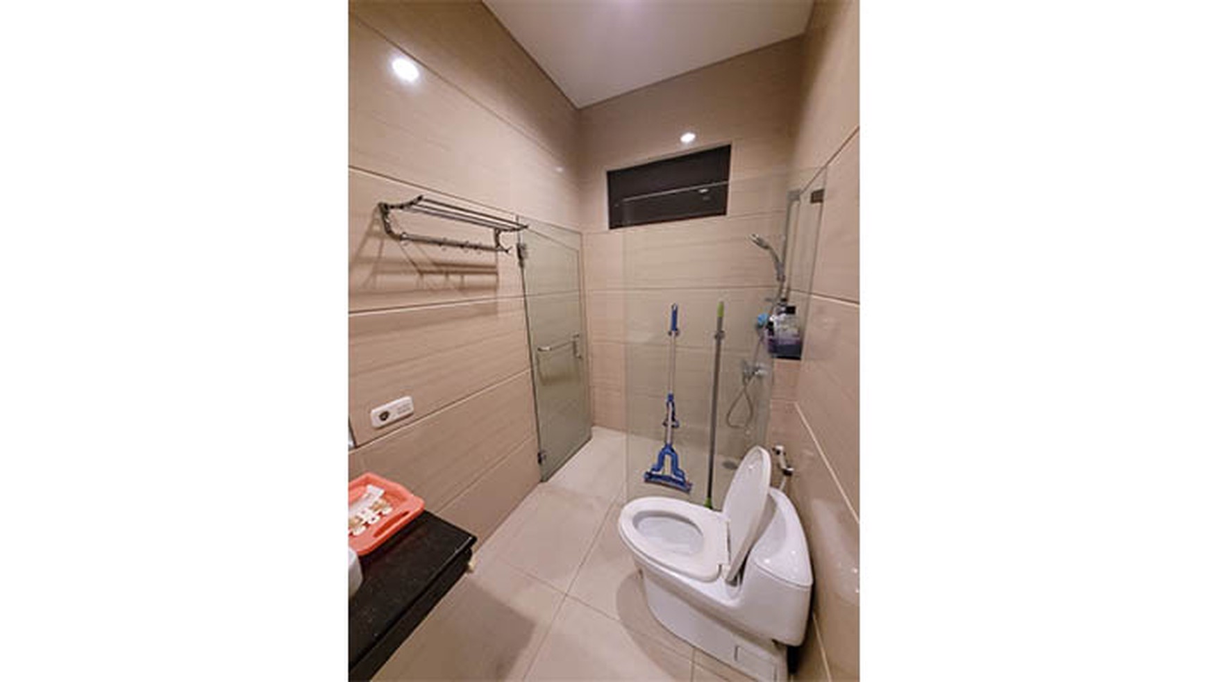 Rumah Jakarta Garden City, Cluster Lantana, Jakarta