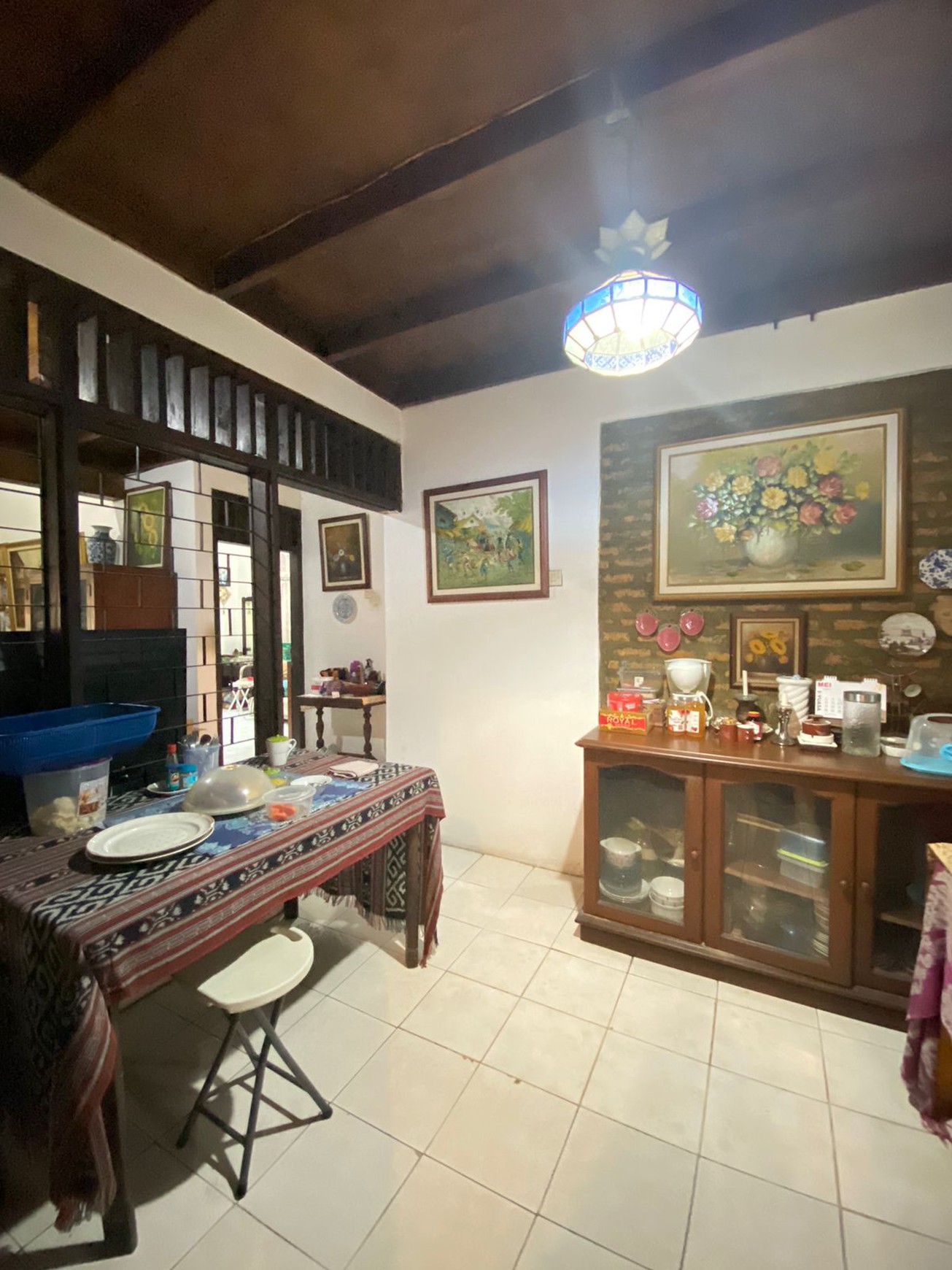 Rumah Nyaman Dalam Komplek Cinere - Lokasi Strategis, Harga Spesial