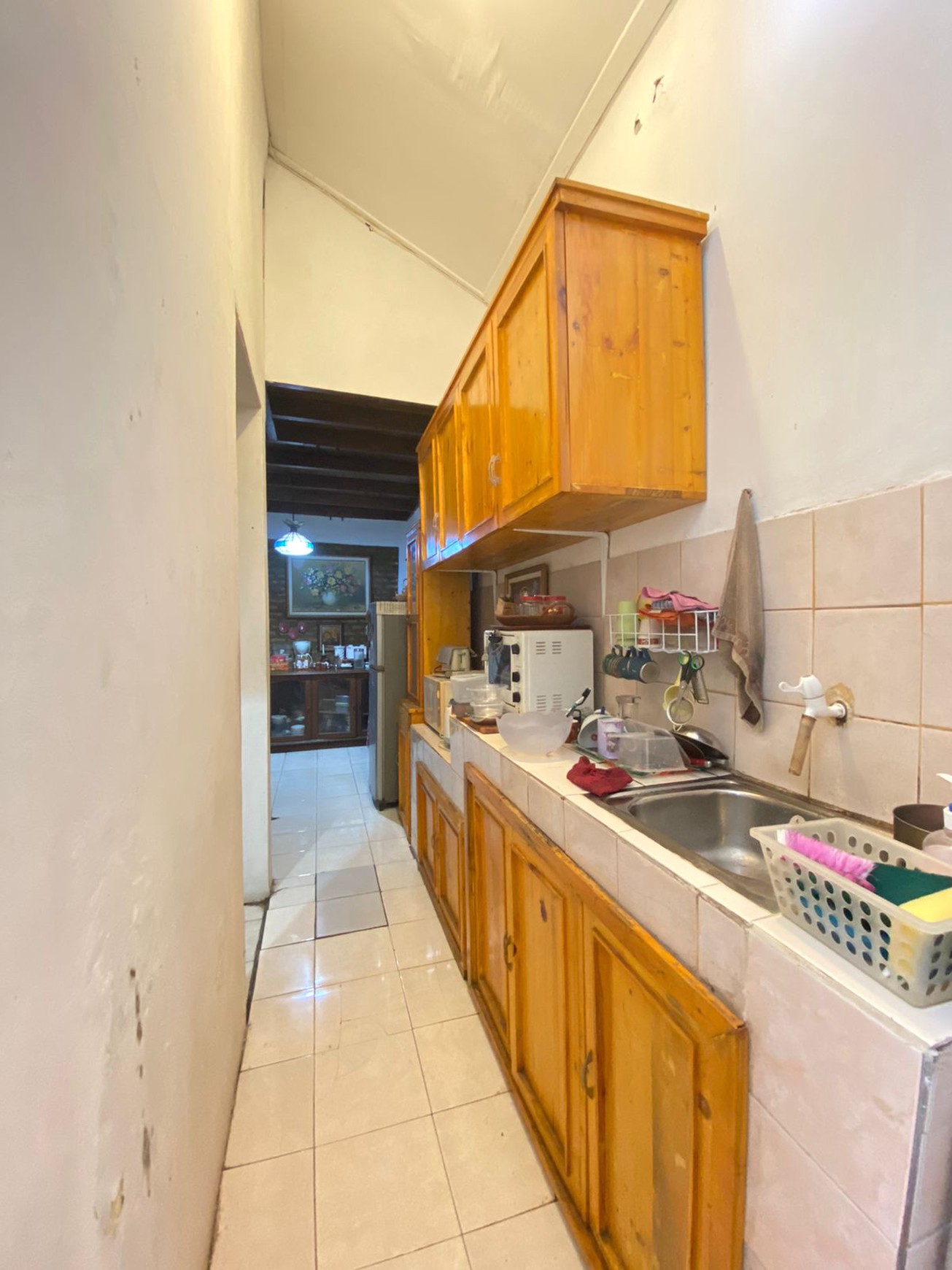 Rumah Nyaman Dalam Komplek Cinere - Lokasi Strategis, Harga Spesial