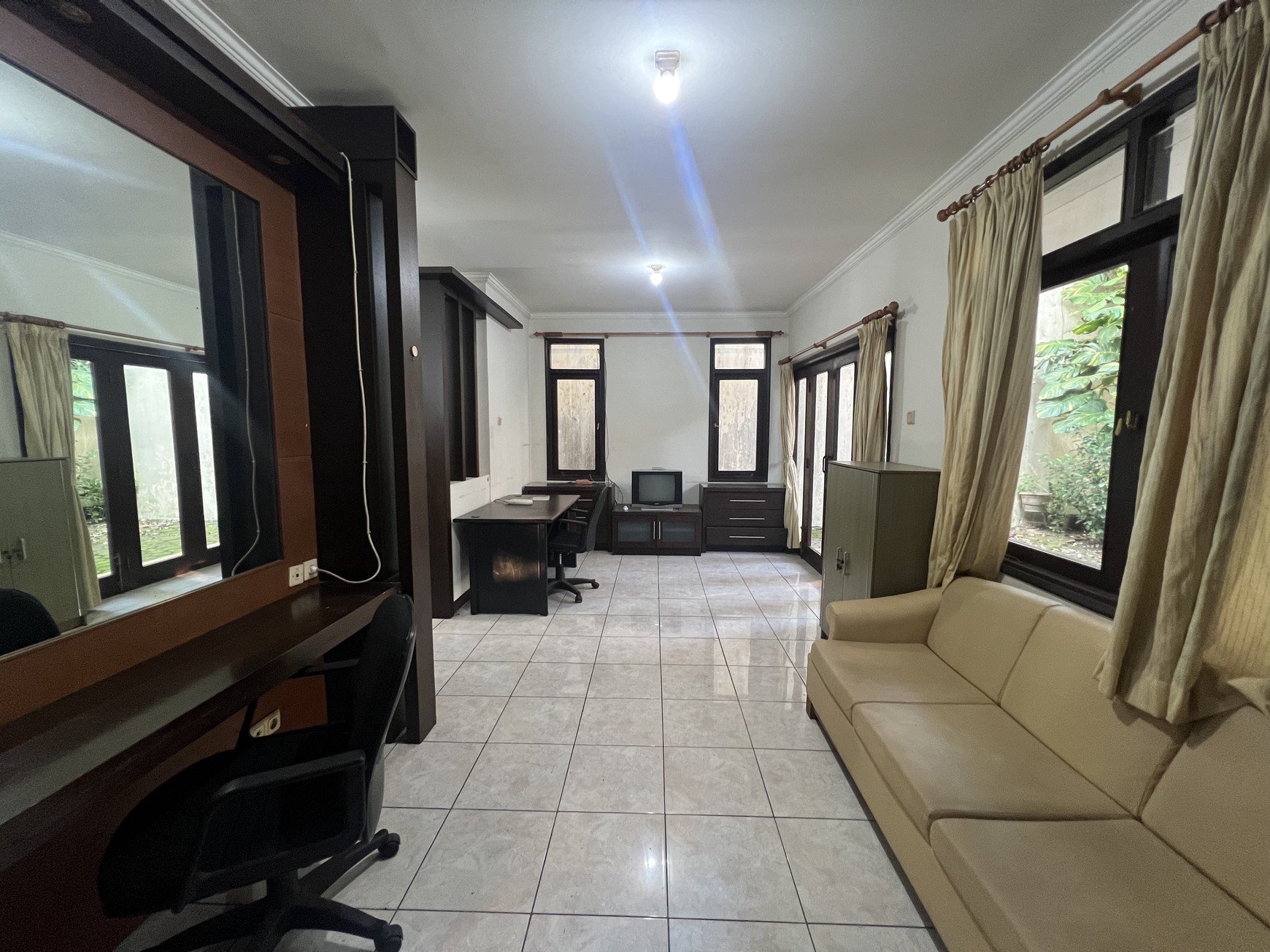 Rumah Siap Huni di Tatar Wangsakerta, Kota Baru Parahyangan