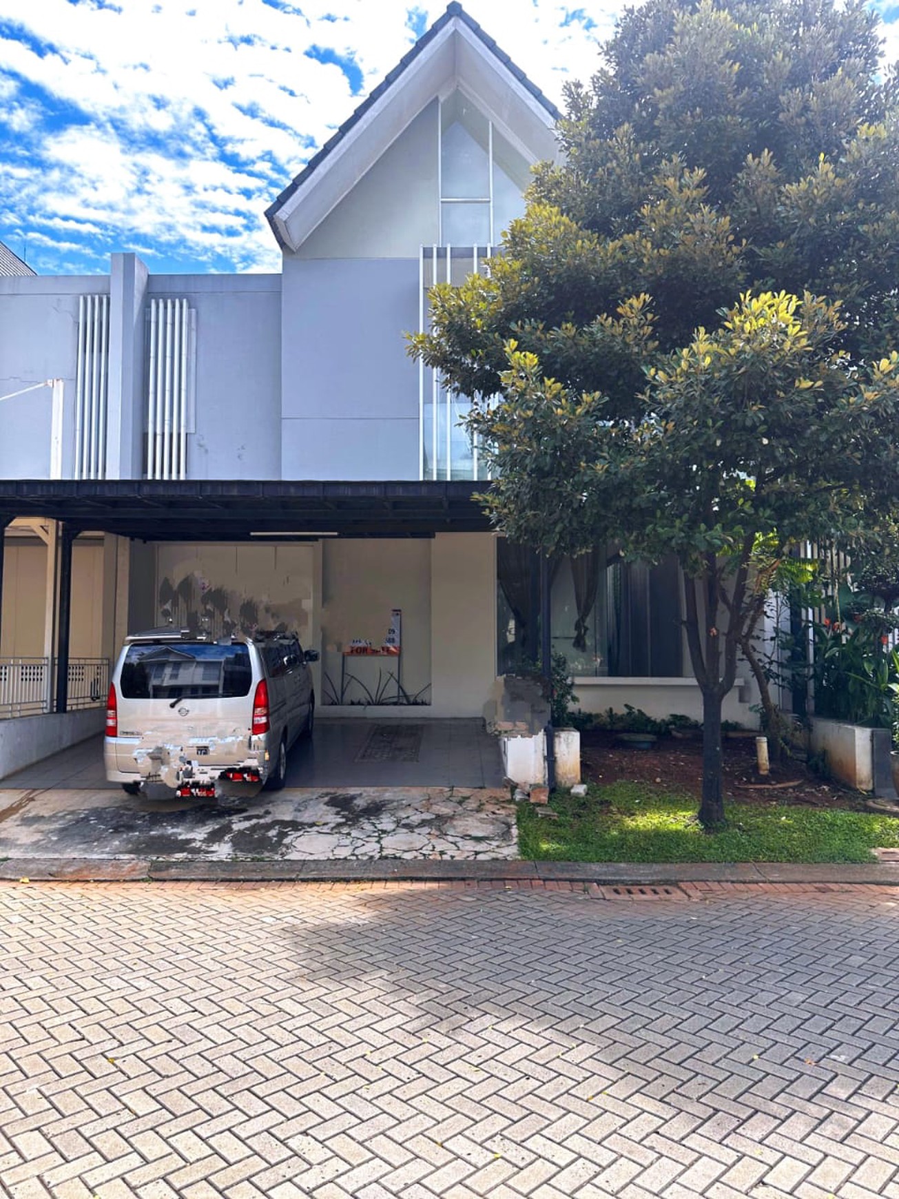 Rumah Bagus,dalam cluster di Bintaro 9