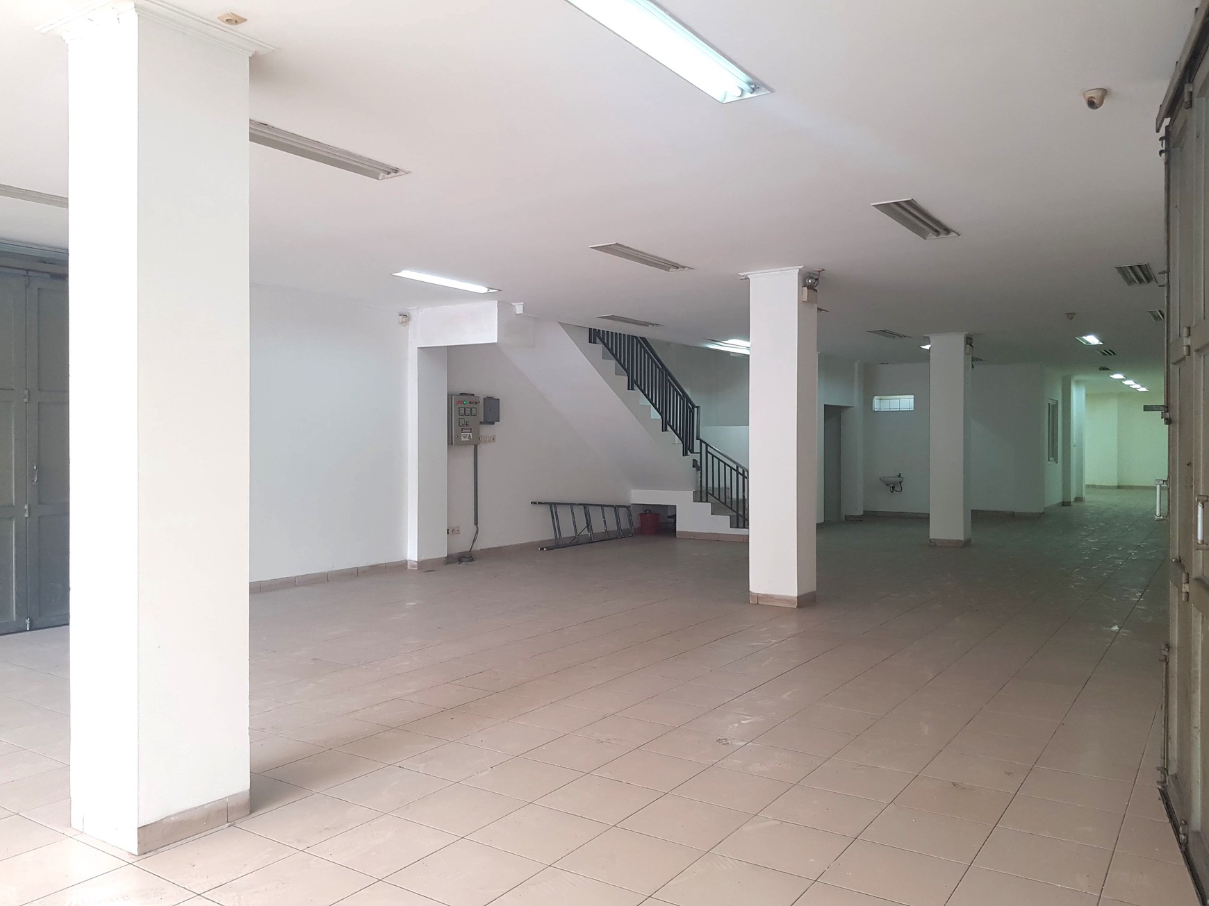 Ruko Besar di Mainroad Ahmad Yani Padasuka Bandung