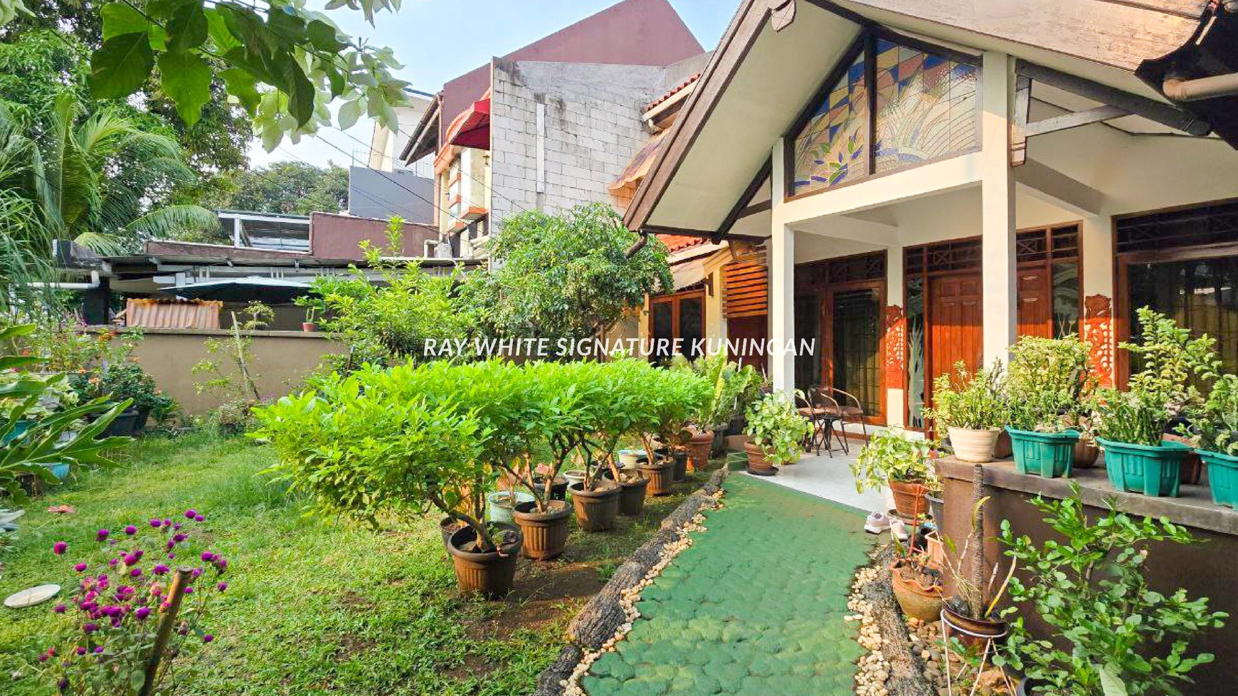 Rumah 2 Lantai Cocok Untuk Hunian atau Kost