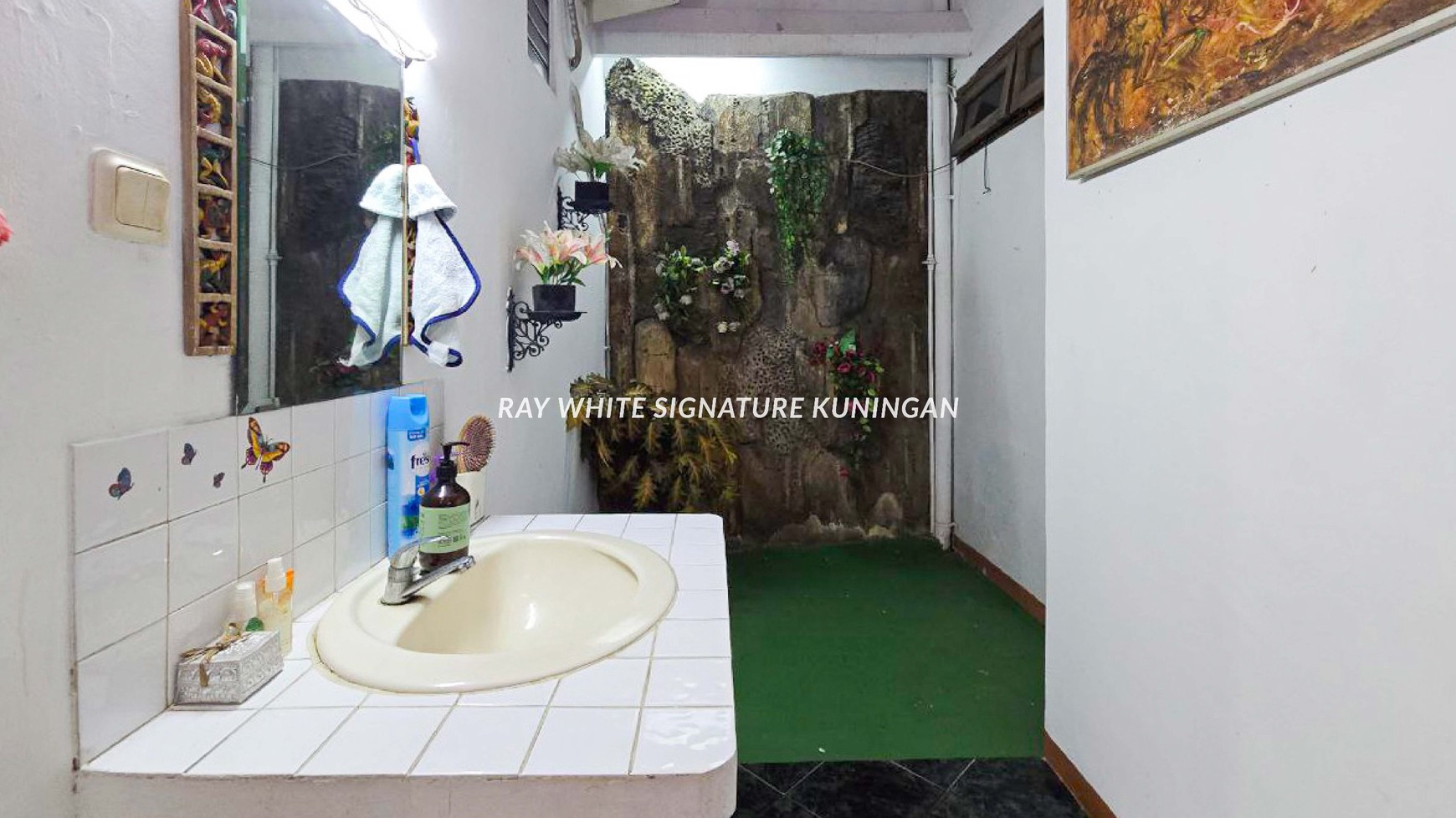 Rumah 2 Lantai Cocok Untuk Hunian atau Kost
