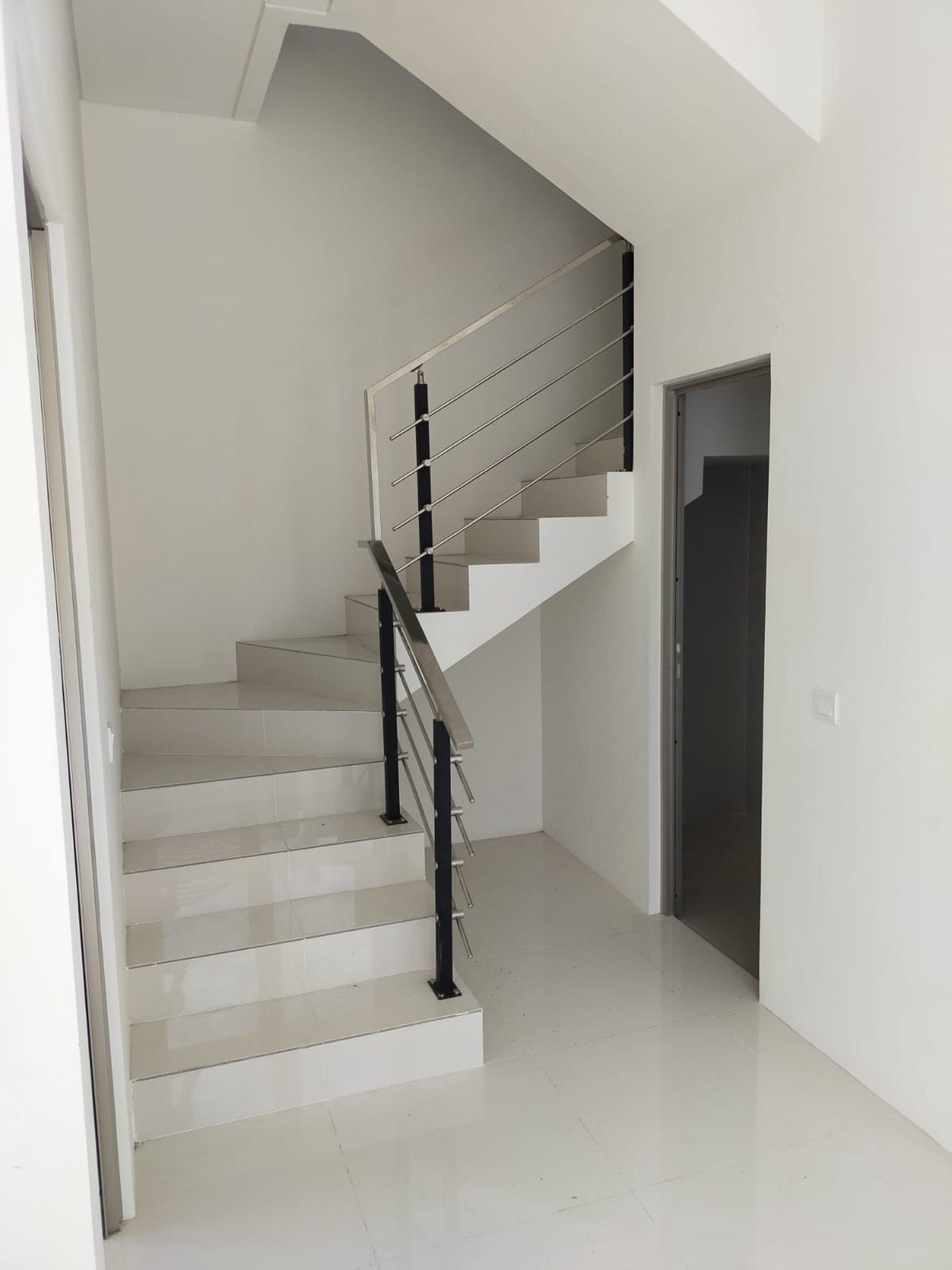 Rumah Greenland Residence Cluser Garbera