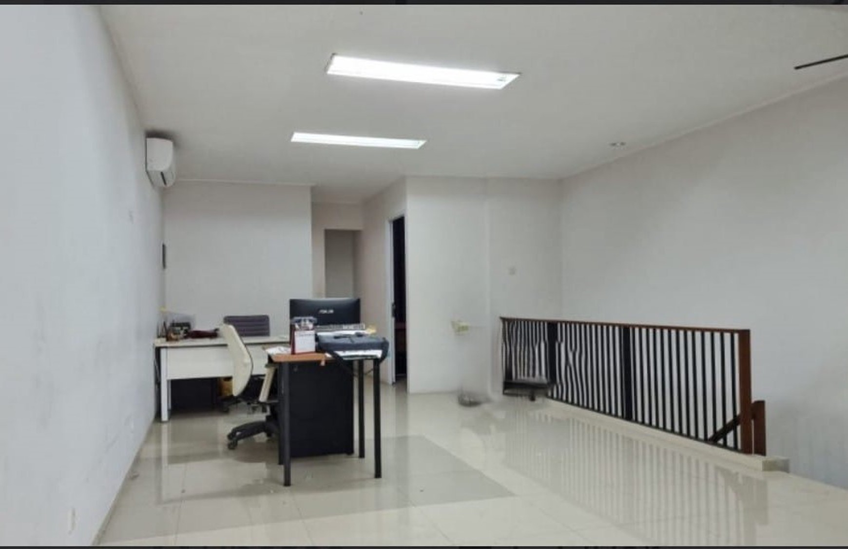 Ruko Strategis 4 Lantai Cocok untuk Resto di Bintaro