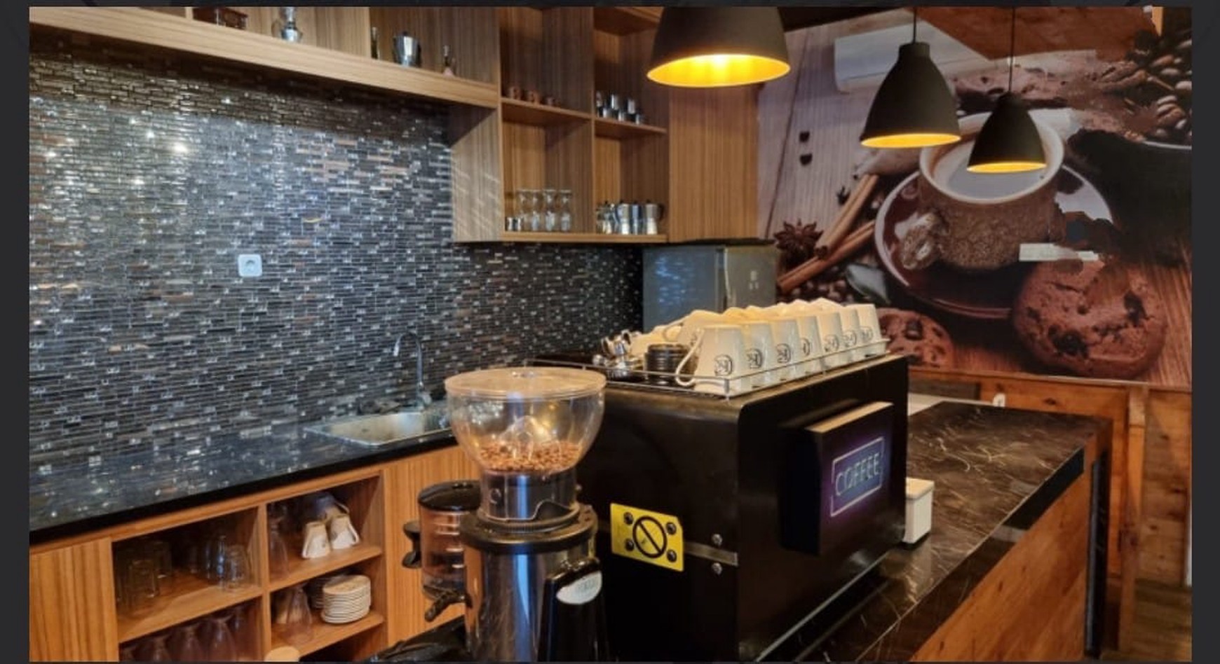 Ruko Strategis 4 Lantai Cocok untuk Resto di Bintaro