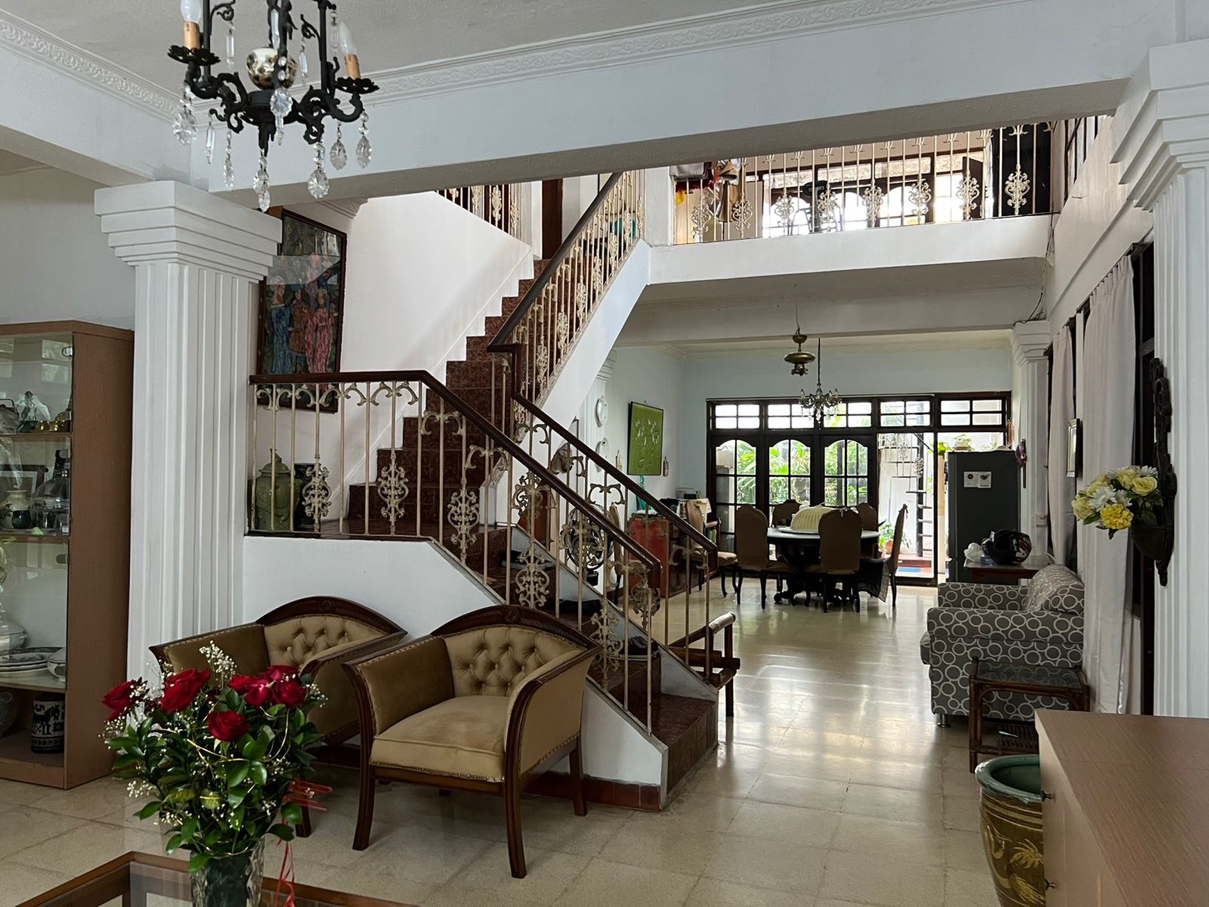 Dijual Rumah Tua Terawat Baik, Lokasi Strategis di Pinggir Jalan Raya Sumur Batu, Kemayoran - Jakarta Pusat