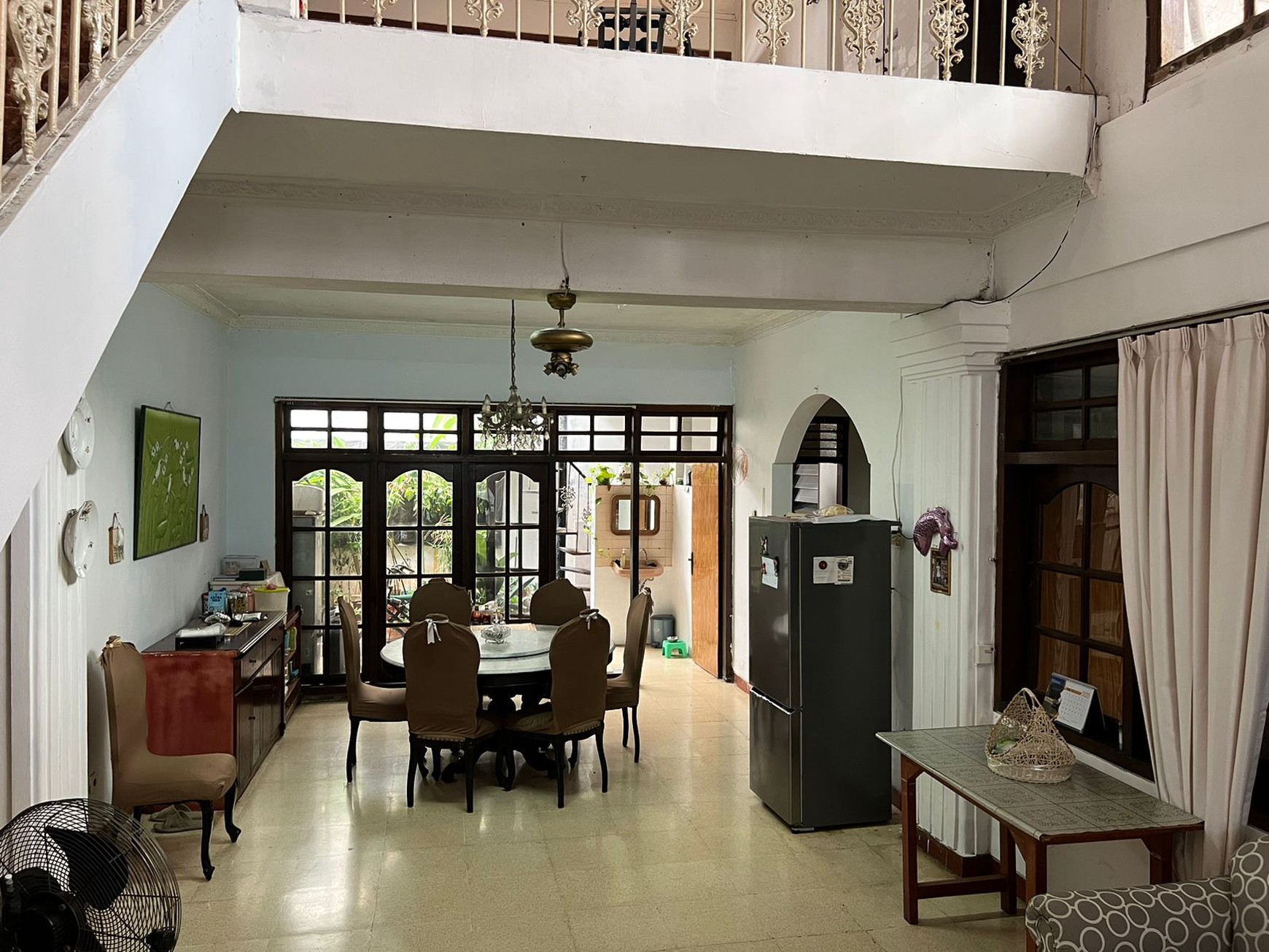 Dijual Rumah Tua Terawat Baik, Lokasi Strategis di Pinggir Jalan Raya Sumur Batu, Kemayoran - Jakarta Pusat