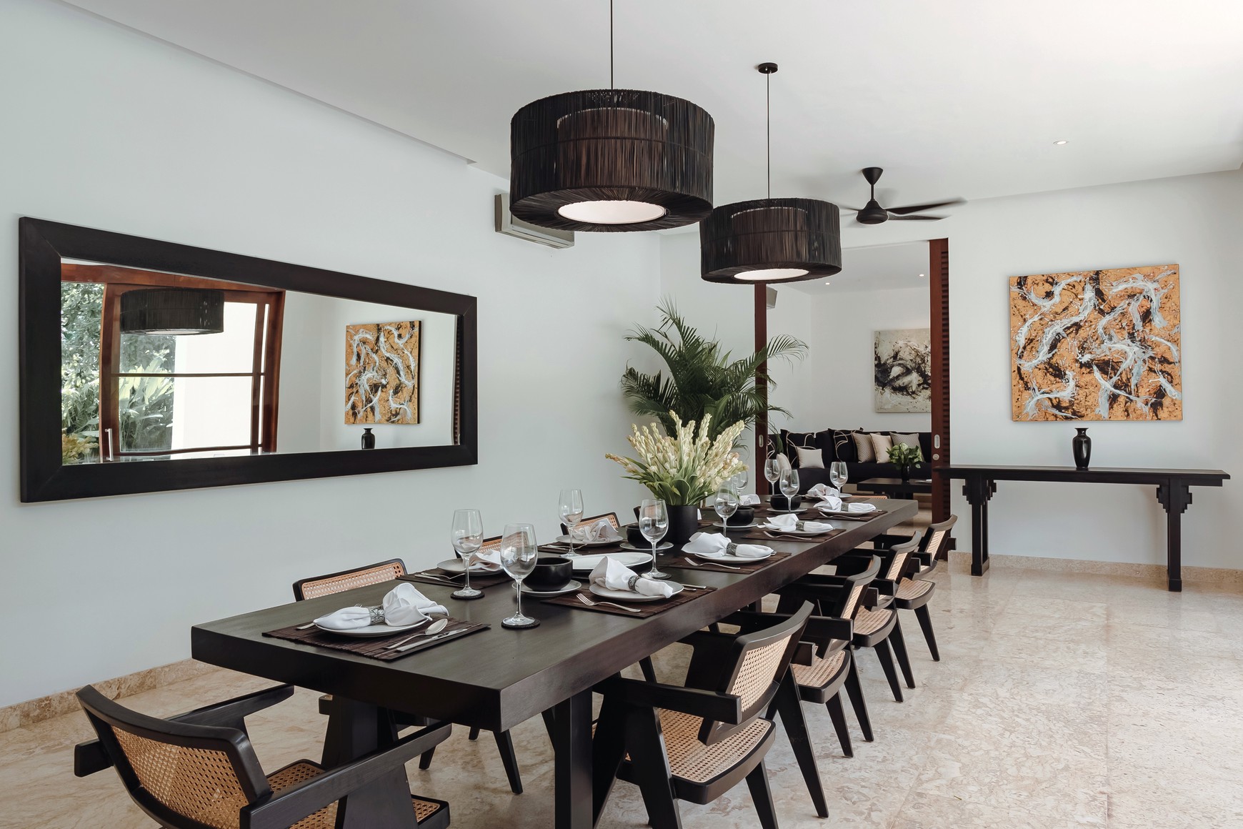 Leasehold - Grand Luxury Villa on One of the Largest Beachside Plots In Petitenget, Seminyak
