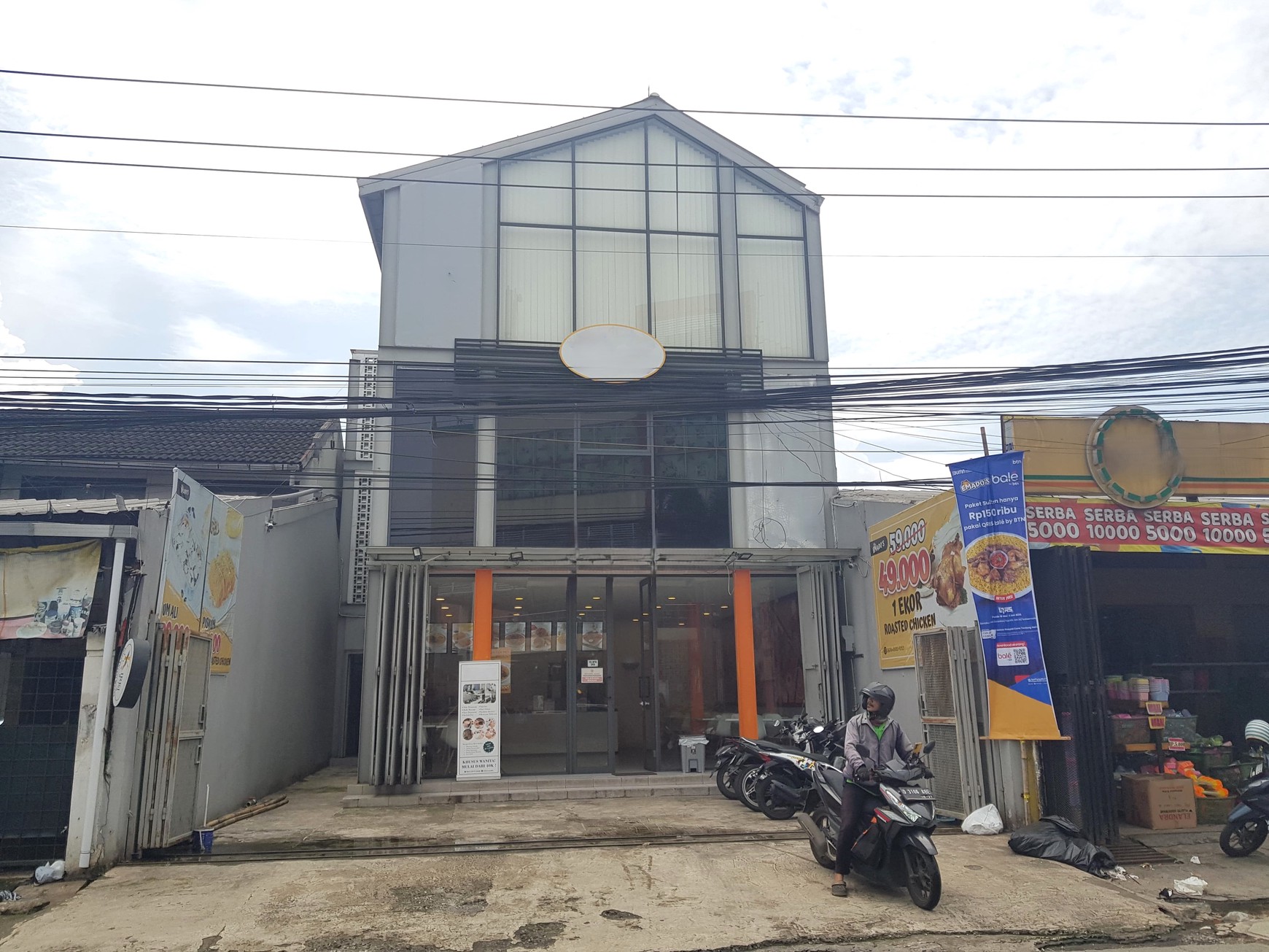 Ruko Produktif Hanya Selangkah Dari Griya Antapani Bandung