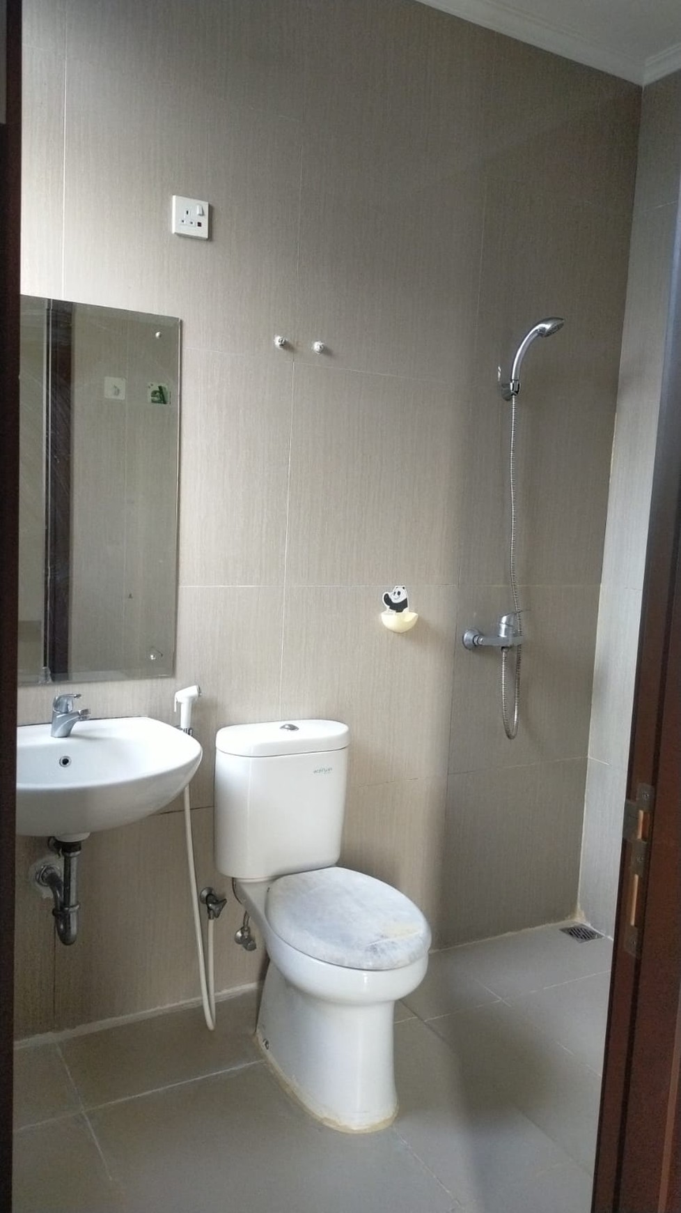 Rumah nyaman siap huni di The Mozia, Avezza BSD City