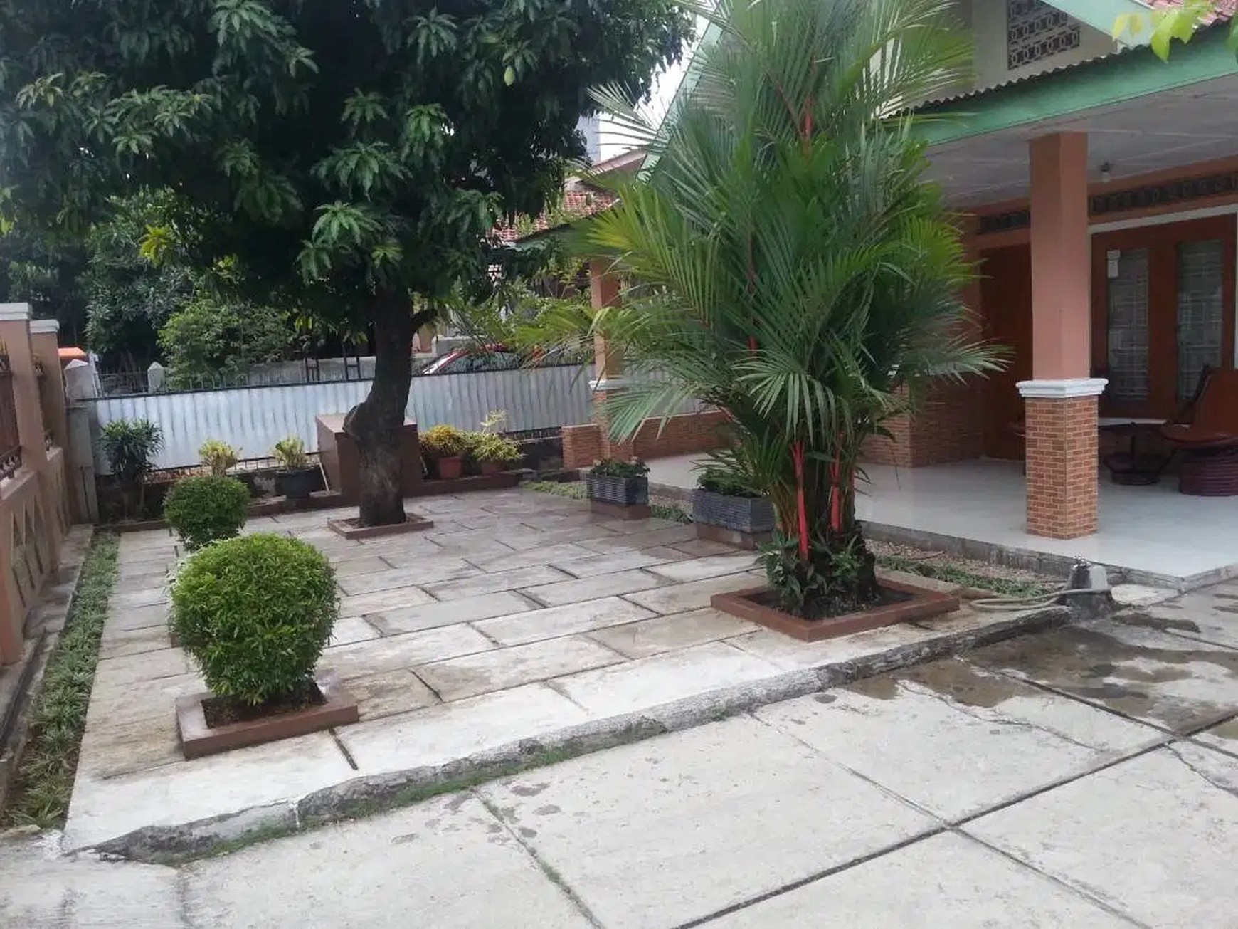 Rumah lokasi bagus di Cempaka Putih Jakarta Pusat