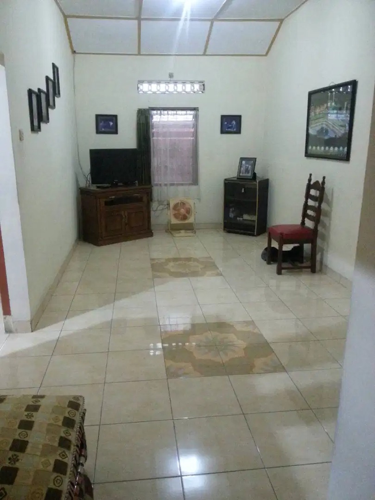 Rumah lokasi bagus di Cempaka Putih Jakarta Pusat