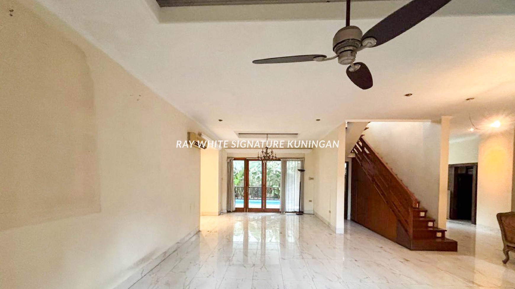 Dijual Rumah Hunian Lokasi Prime , Tenang Di Dukuh Patra