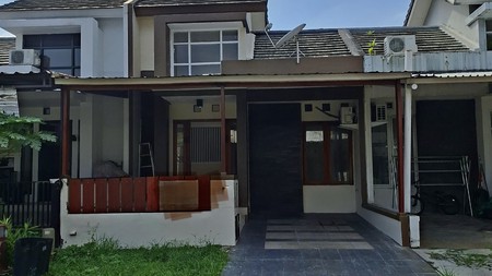 Rumah Siap Huni dengan Hunian Nyaman dan Asri di Sektor 9 Bintaro