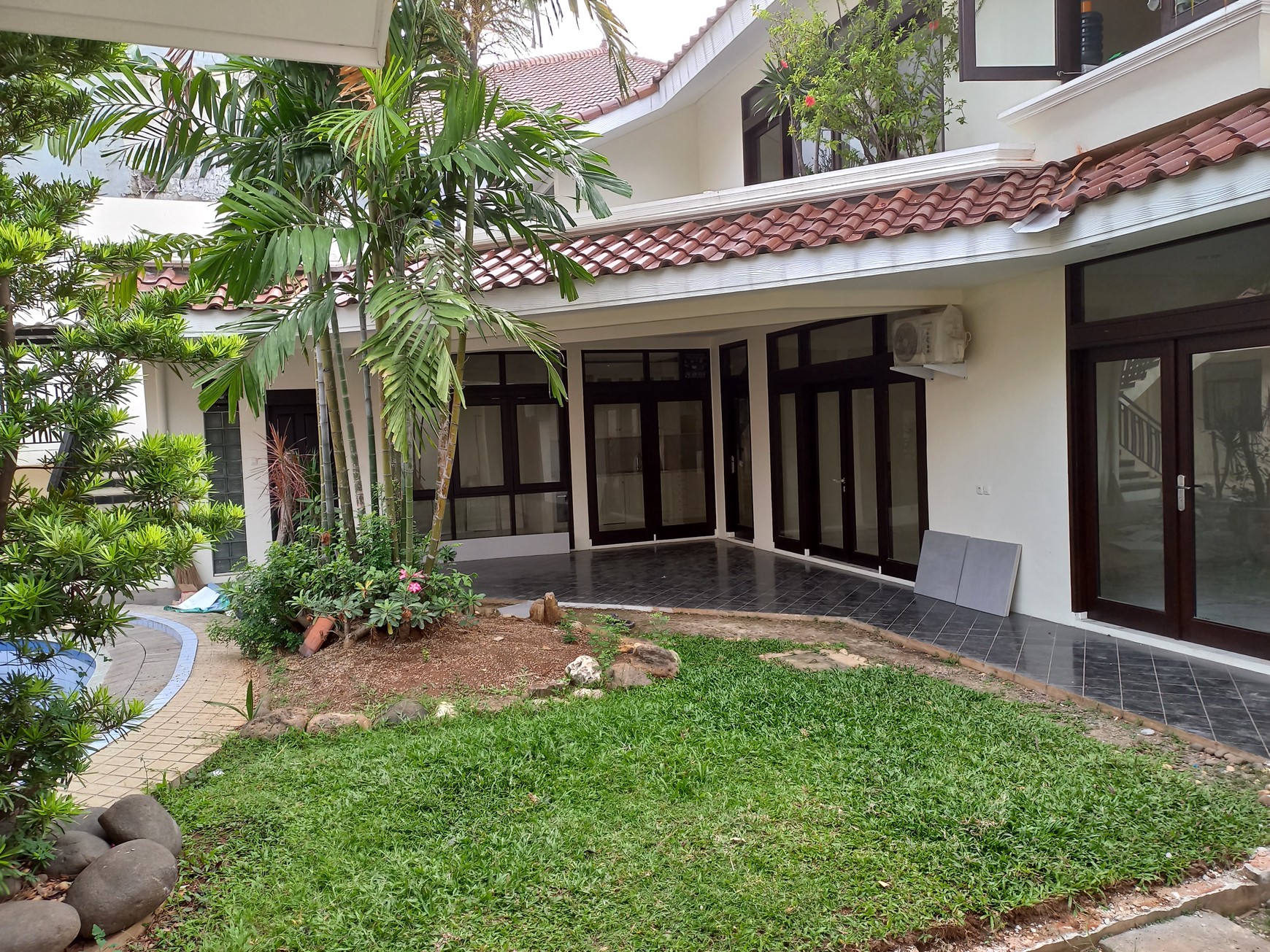 Dijual Rumah Bagus Siap Huni di Menteng , Jakarta Pusat