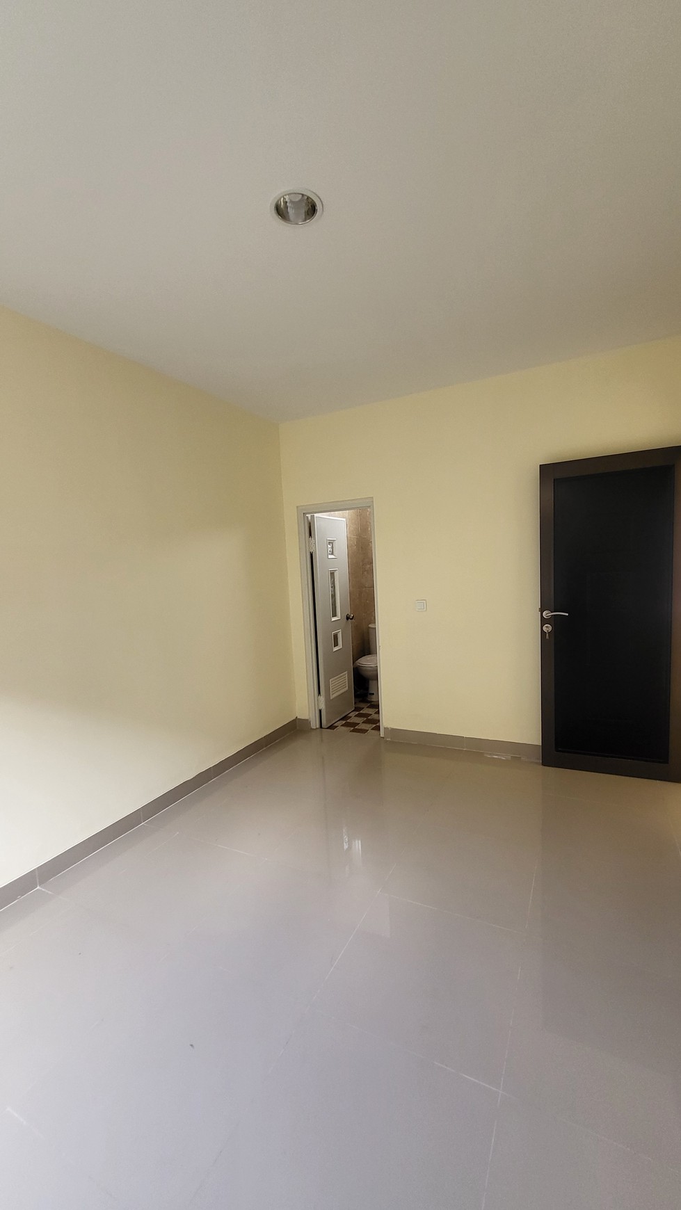 Rumah Minimalis Siap Huni di Taman Crysant BSD Dekat Sekolah