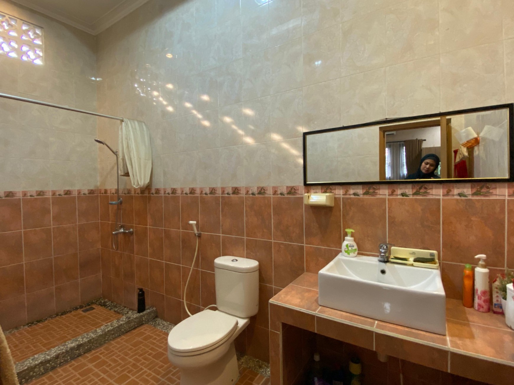 Jagakarsa montong rumah hitung tanah kondisi rapih siap huni