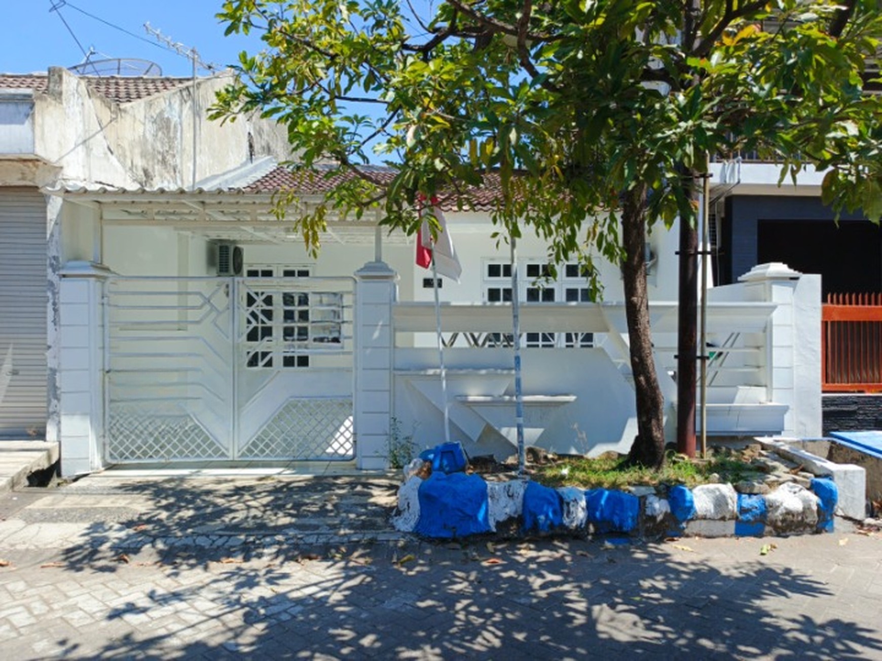 Dijual Cepat Rumah Siap Huni Lokasi Di Kutisari Indah Barat Surabaya