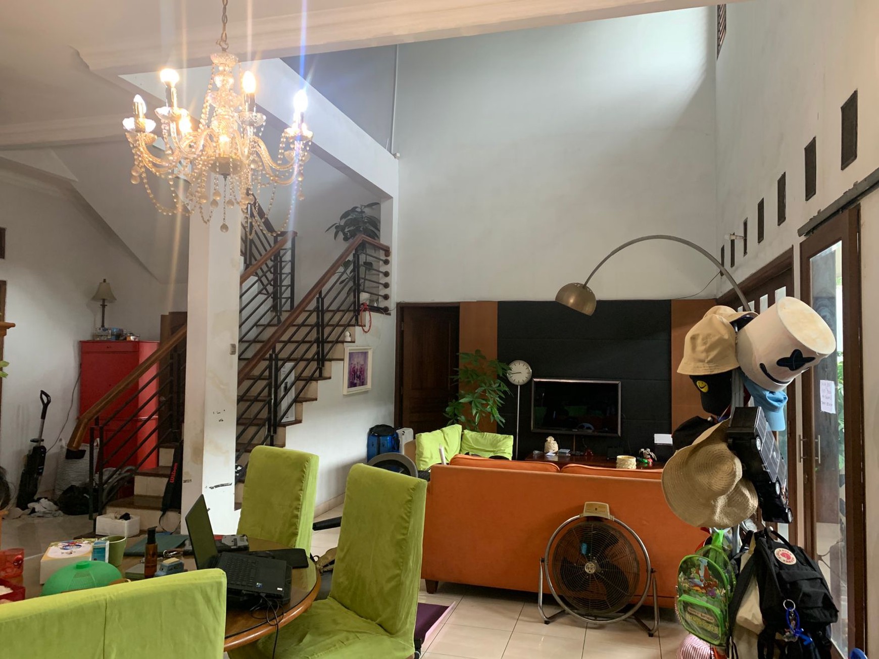 Nyaman Bebas Banjir Dekat Akses Halte BusWay TJ, Kampus Budi Luhur, Cipadu dan akses Toll Gate