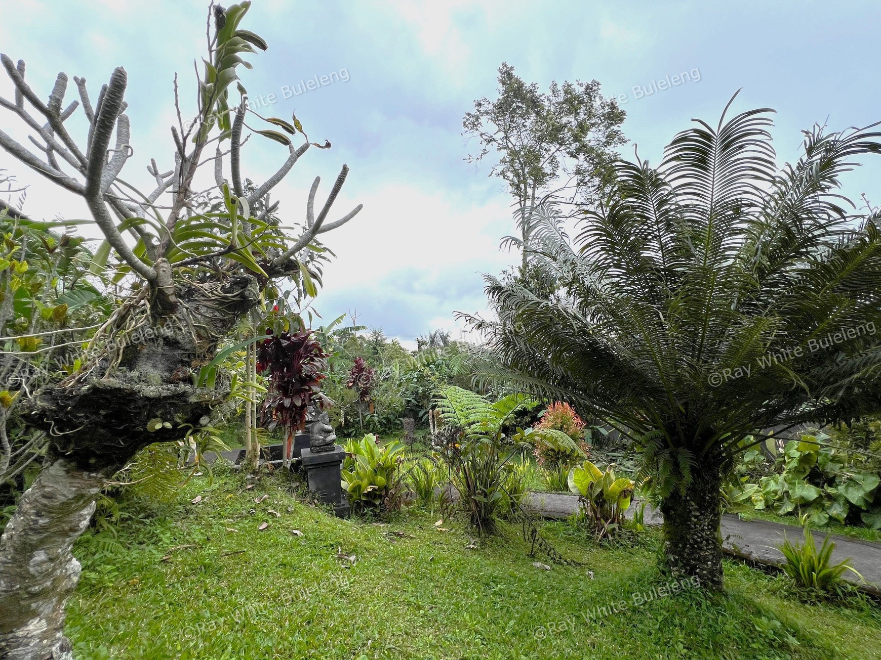 Peaceful Villa in Bali's Cool Highlands with Serene Views