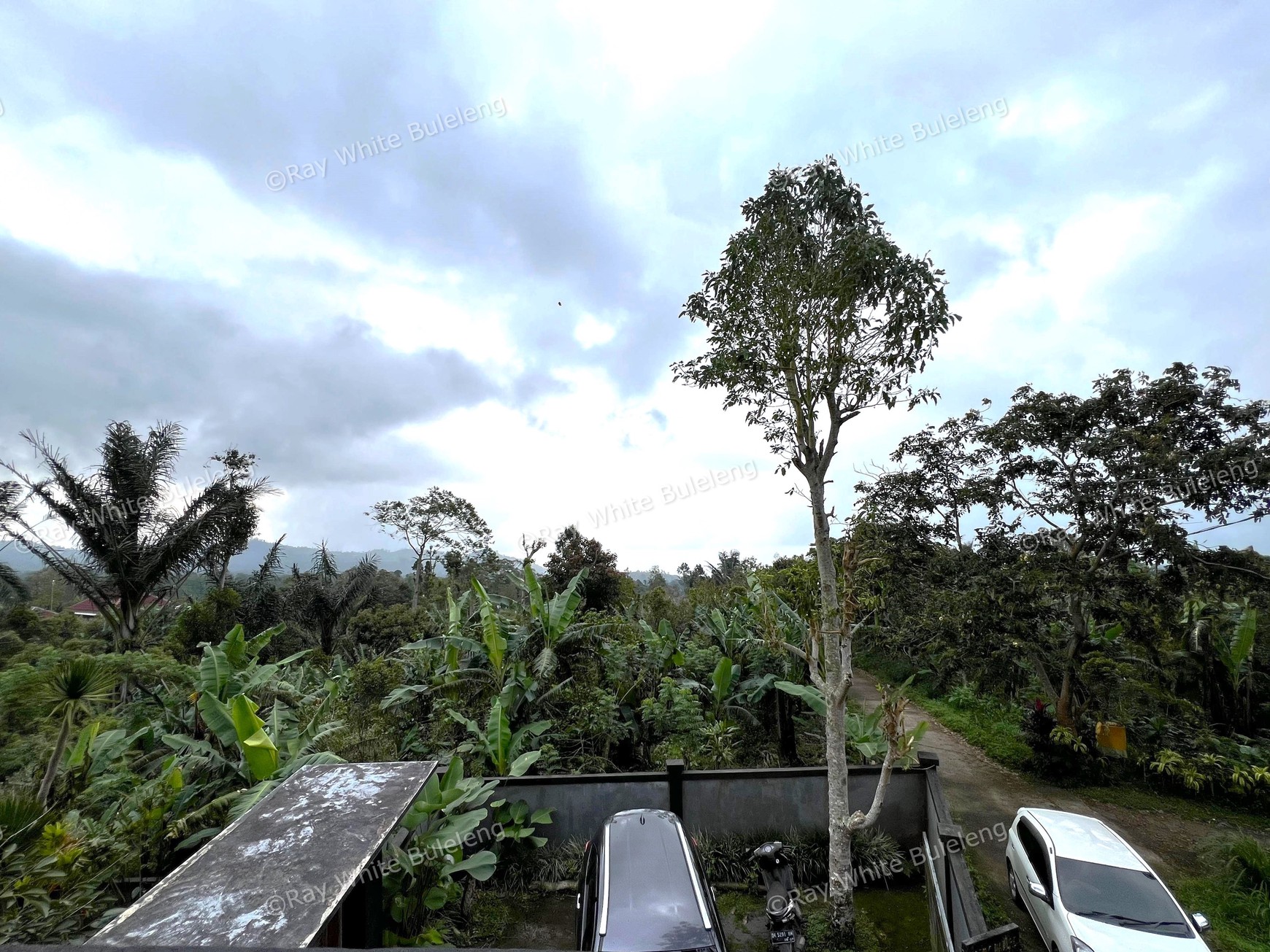Peaceful Villa in Bali's Cool Highlands with Serene Views