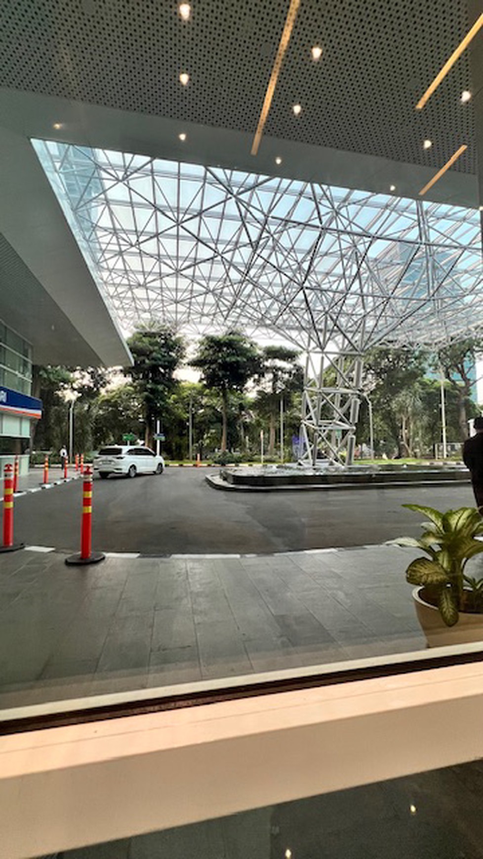 DIJUAL/SEWA Ruang Kantor di 18 Office Park TB Simatupang